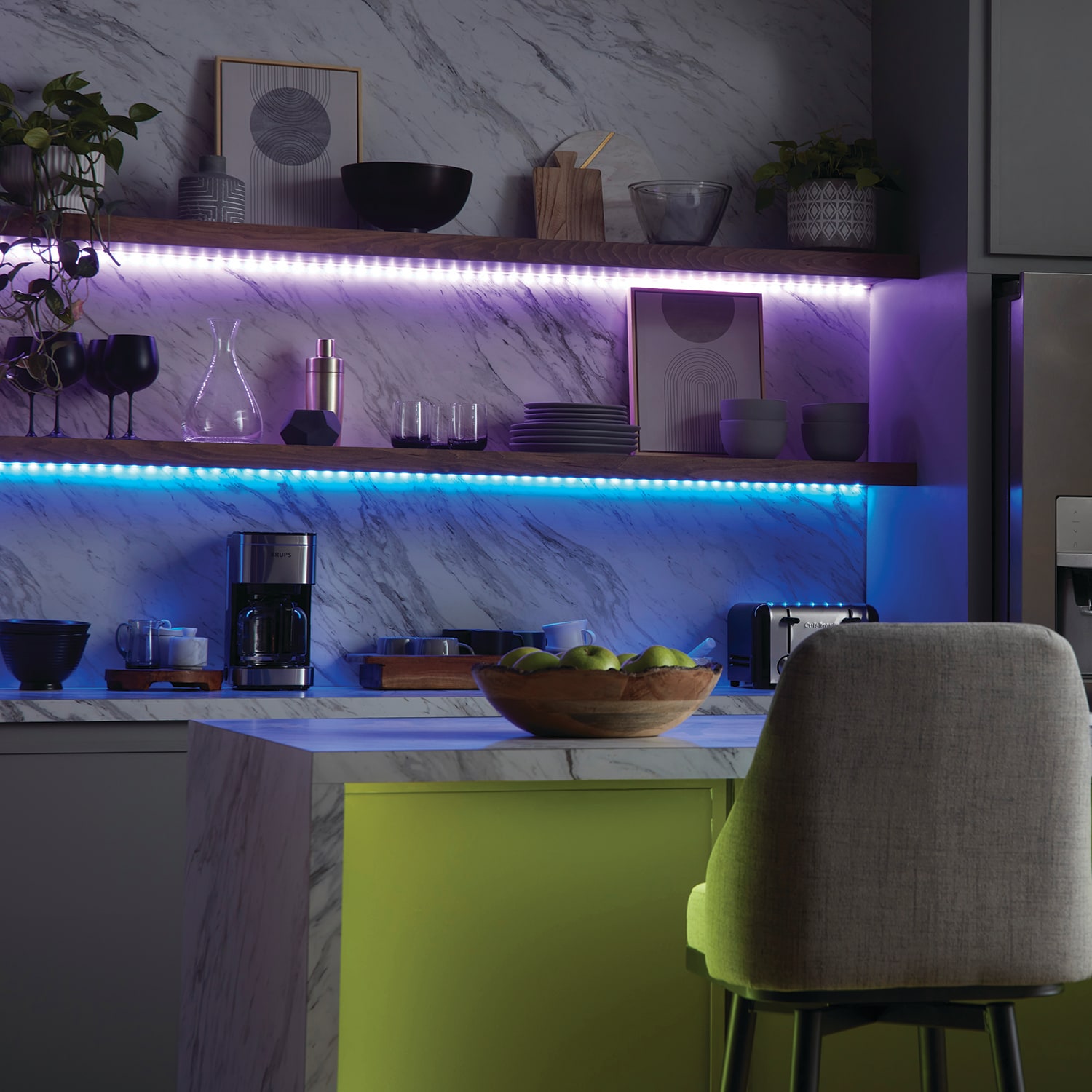 BLACK+DECKER Works with Alexa Smart Under Cabinet Lighting, Adjustable  LEDs, 18 Bar, White,A Certified for Humans Device
