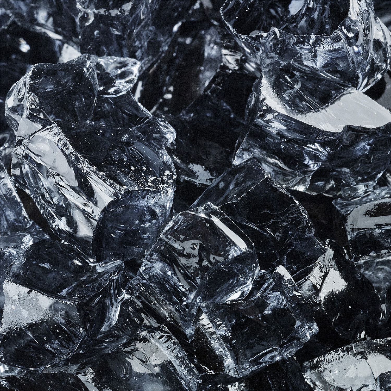 Yard Elements PT-IKVG-84MI Storm Gray Reflective- Fire Glass For Indoor and Outdoor Fire Pits or Fireplaces 10 Pounds 1/2-in