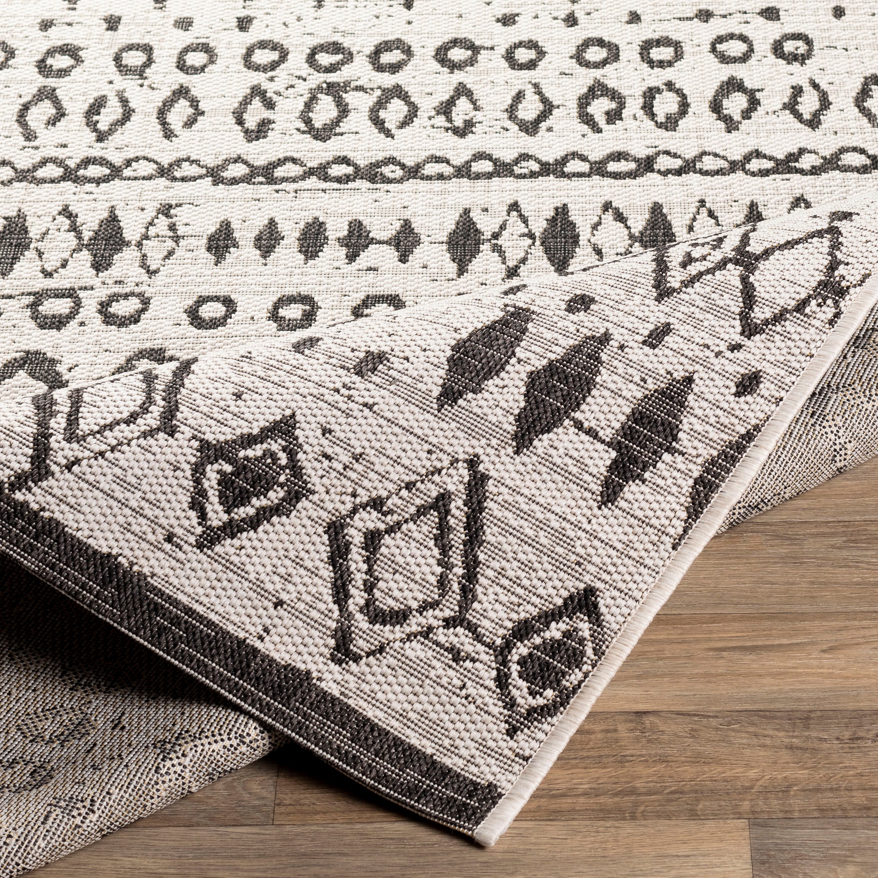 Surya EAG2341-710SQ rugs - View #3