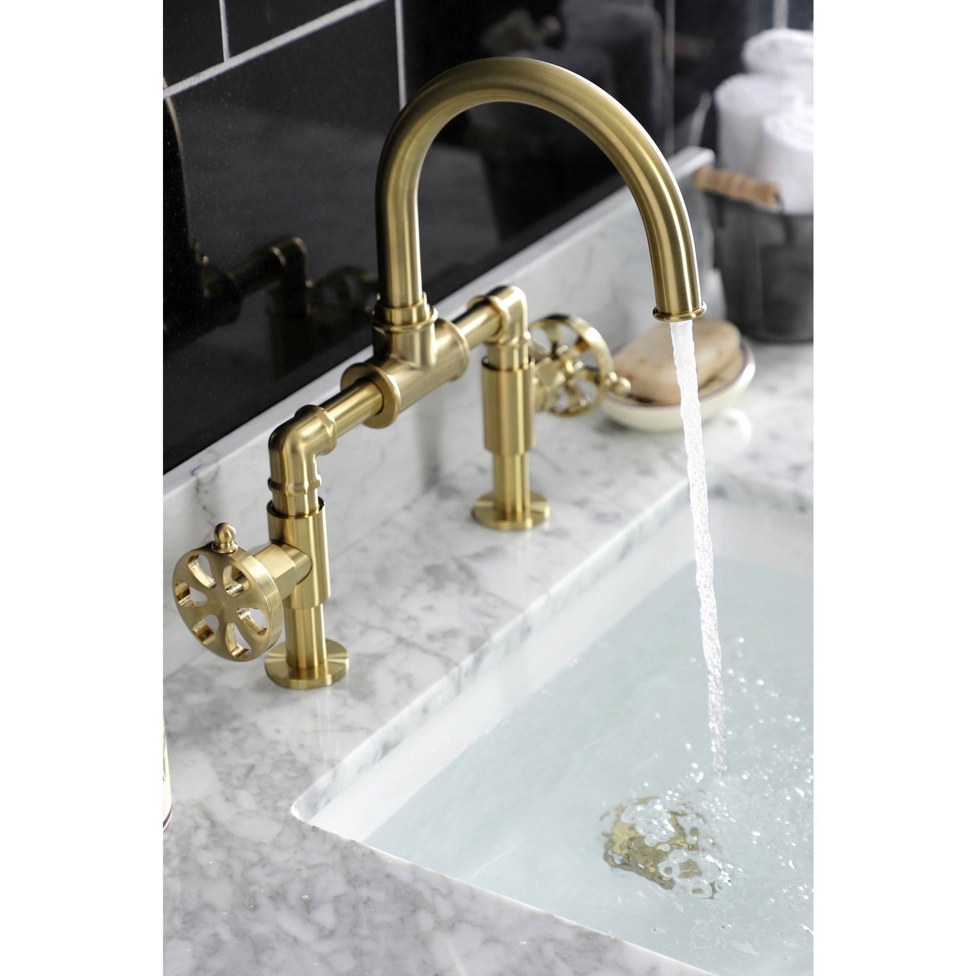 Kingston Brass WLKS2177RX Lavatory-Faucets - View #8