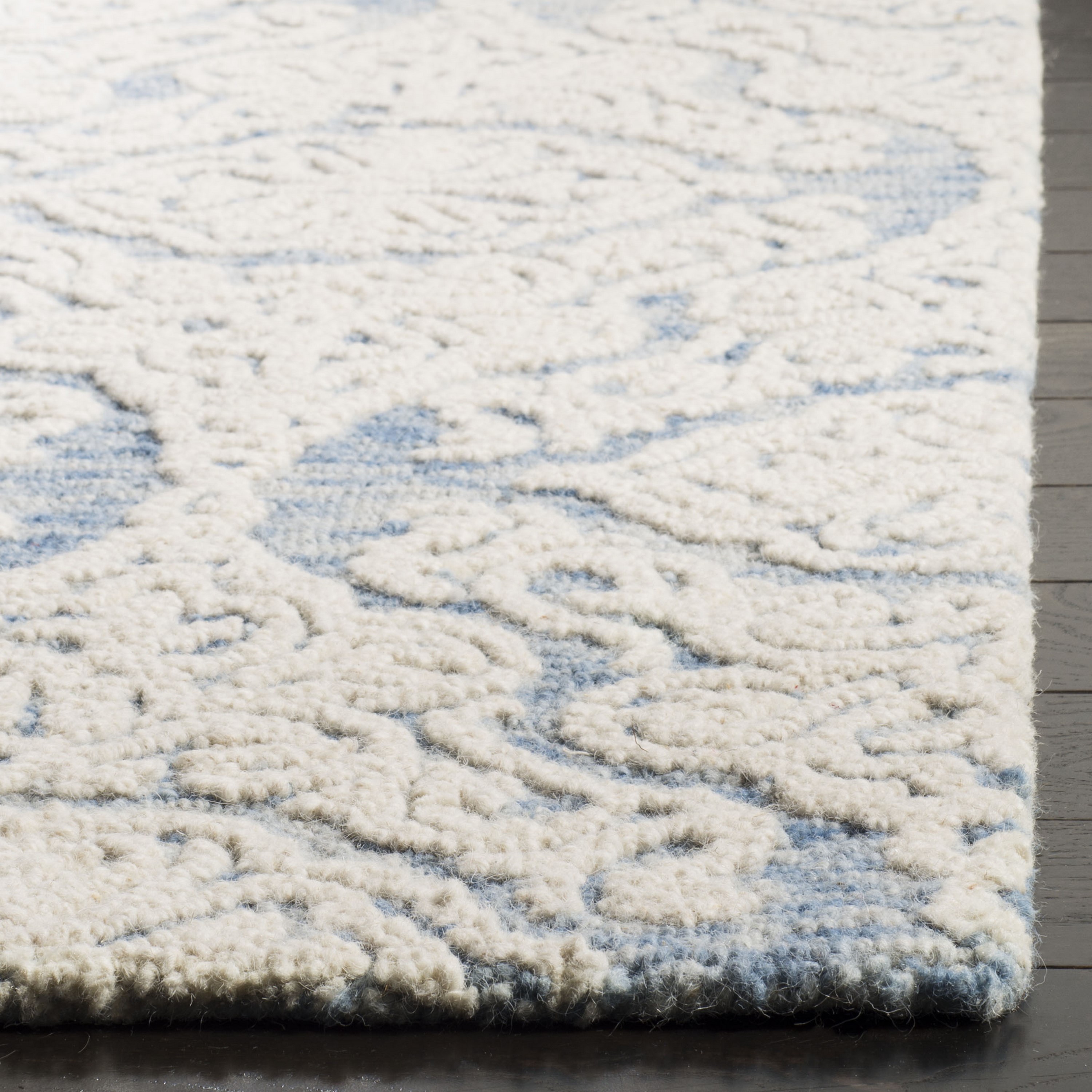 Safavieh BLM112M-28 rugs - View #3