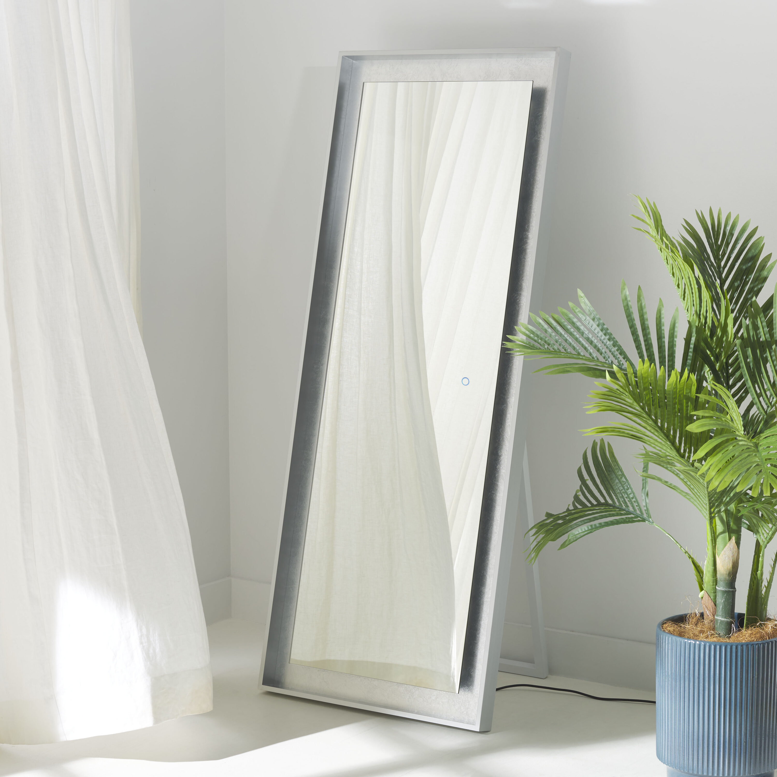 Safavieh LMR1015A Decor-Mirrors - View #2
