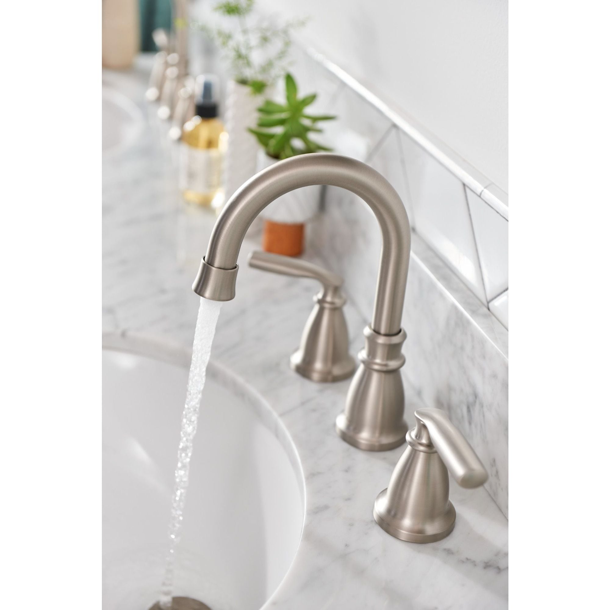 Moen 84539SRN Lavatory-Faucets - View #14