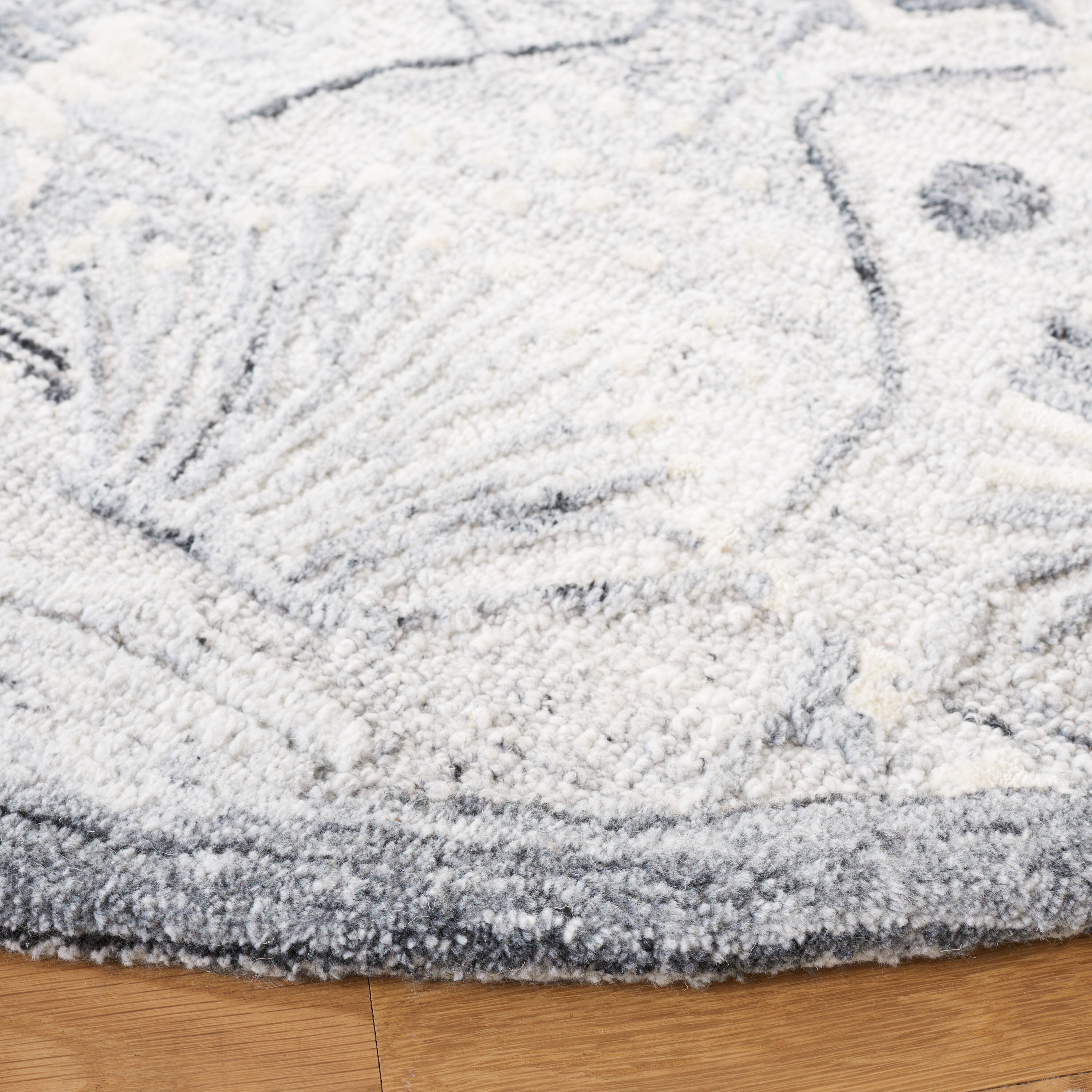 Safavieh GLM569A-6R rugs - View #3