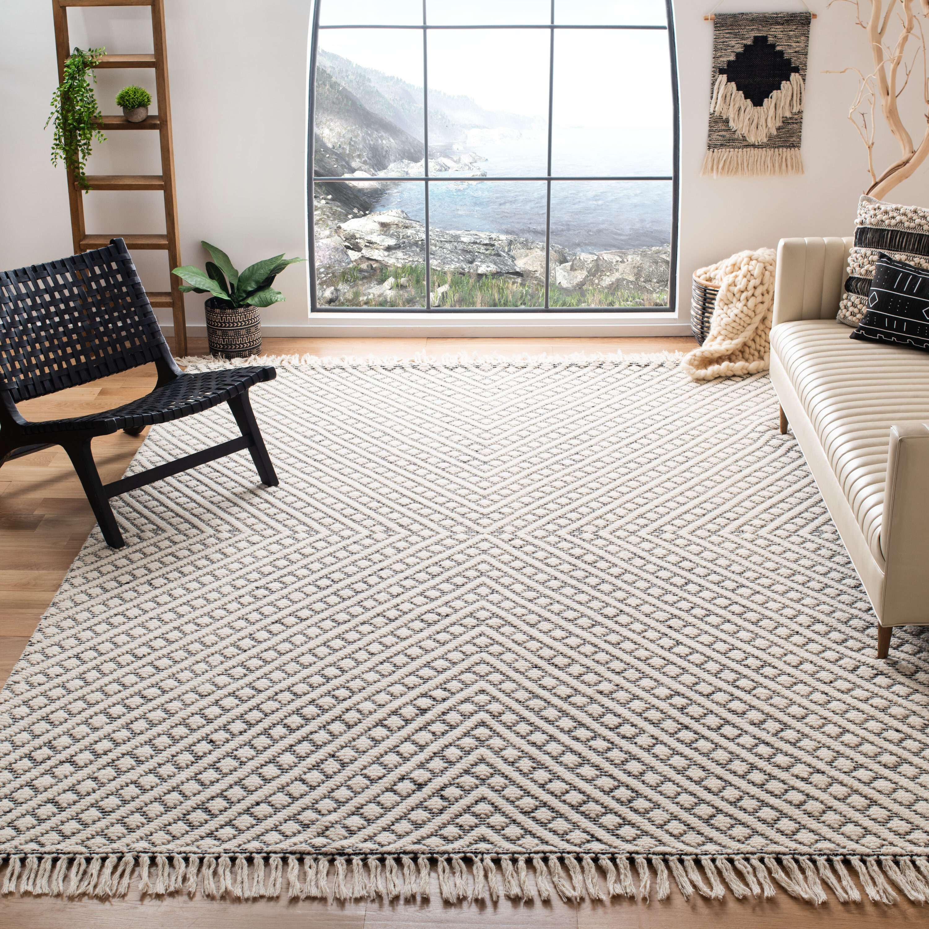  Natura 355 Ivory/Black Contemporary 10ft x 14ft Large Rectangle Rug