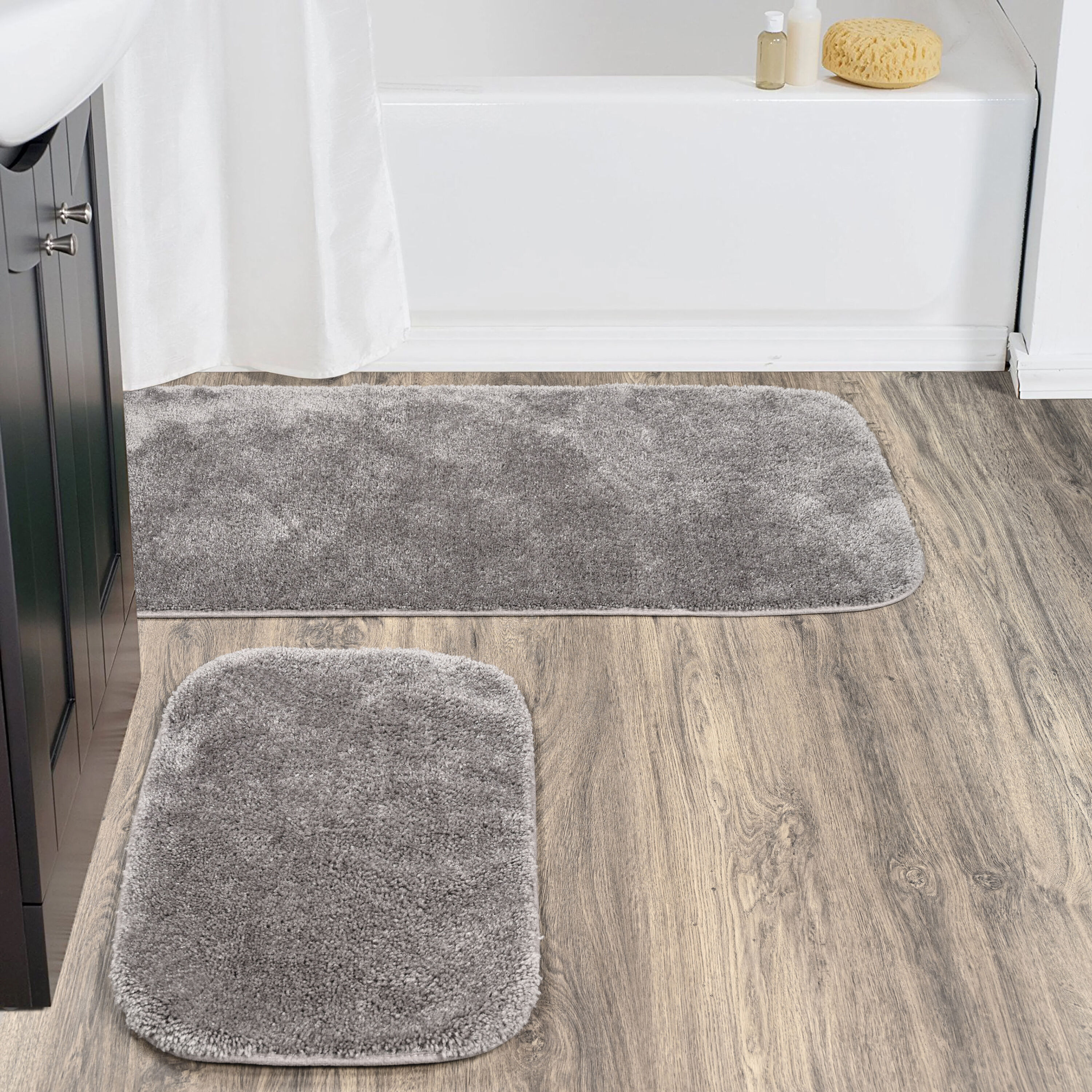 Garland Rug BA010W2P56GG4 Traditional 22-in x 60-in Medium Gray Nylon Bath mat set