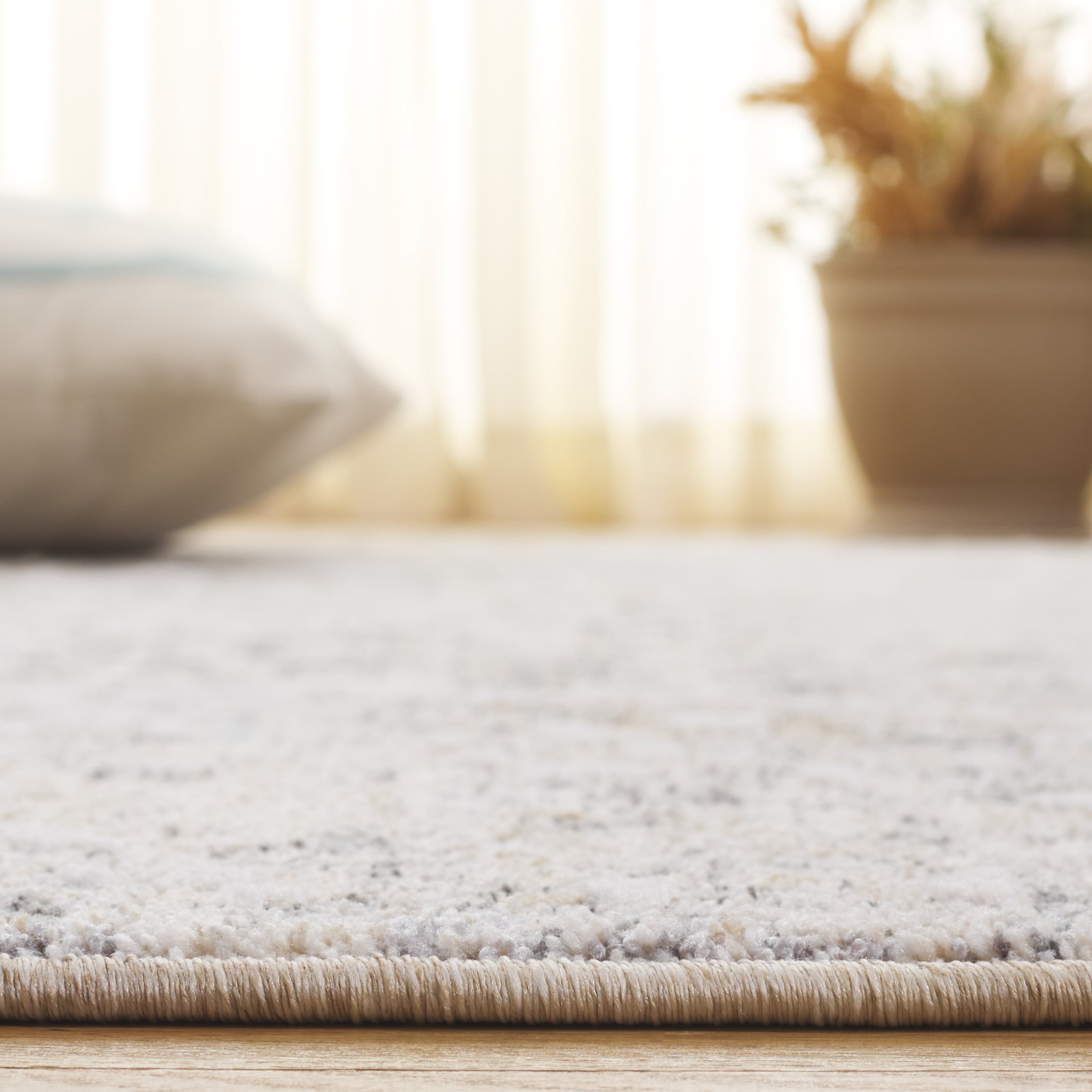 Safavieh FIN308F-7SQ rugs - View #3