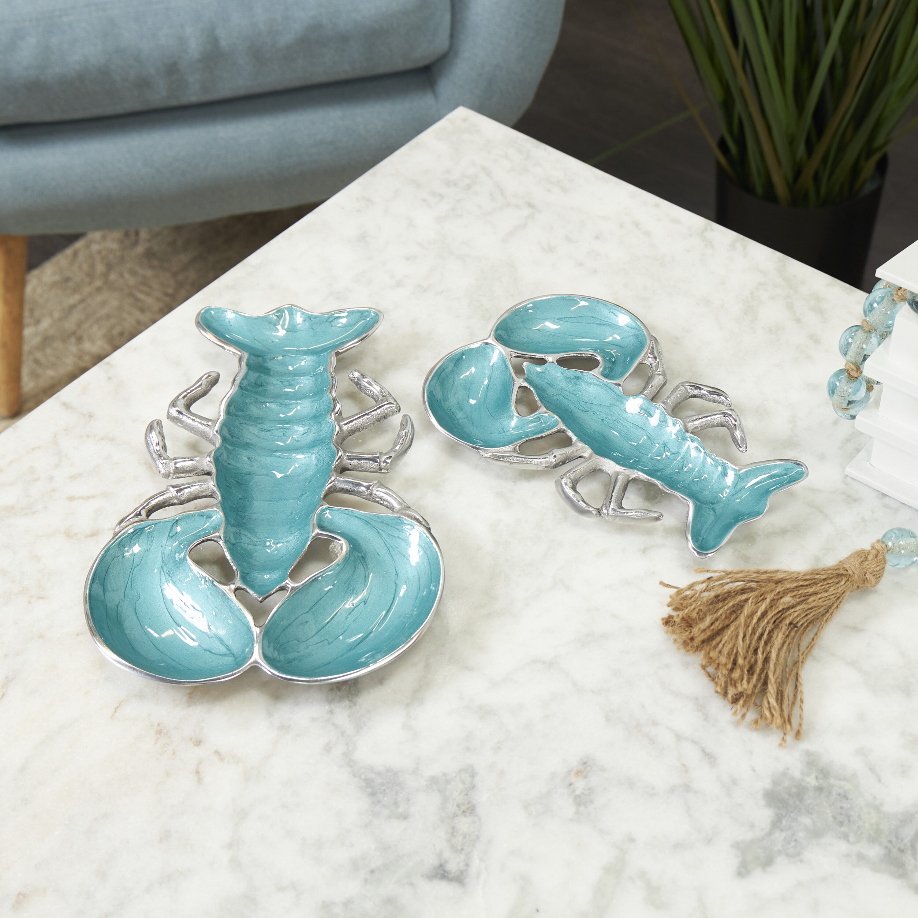 Grayson Lane 821776 2 -Pack Blue Aluminum Modern Decorative tray