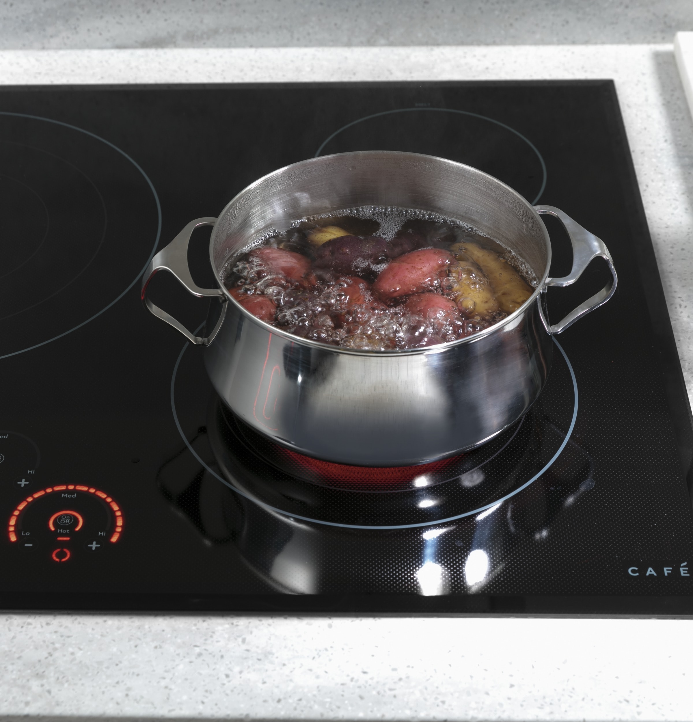 CEP90301TBB by Cafe - Café™ 30 Touch-Control Electric Cooktop