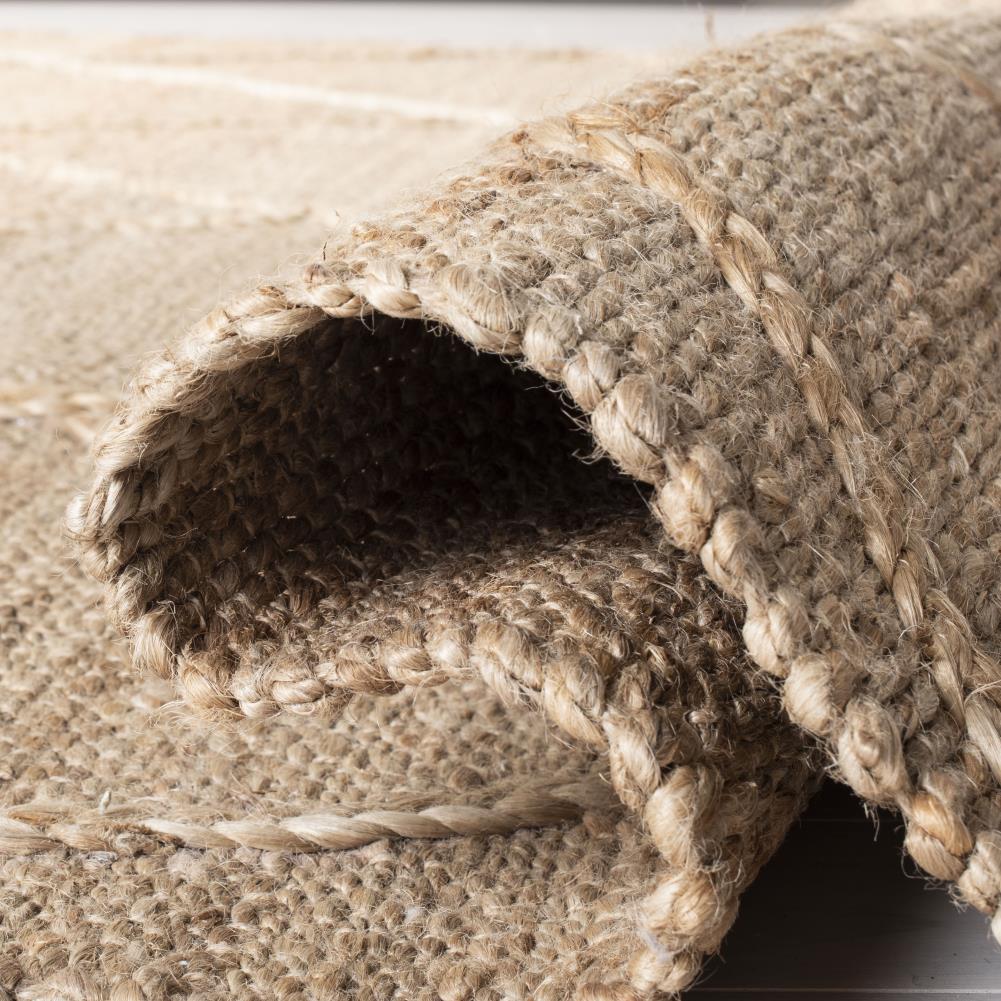 Natural Jute 5' x 8' Handwoven Geometric Area Rug