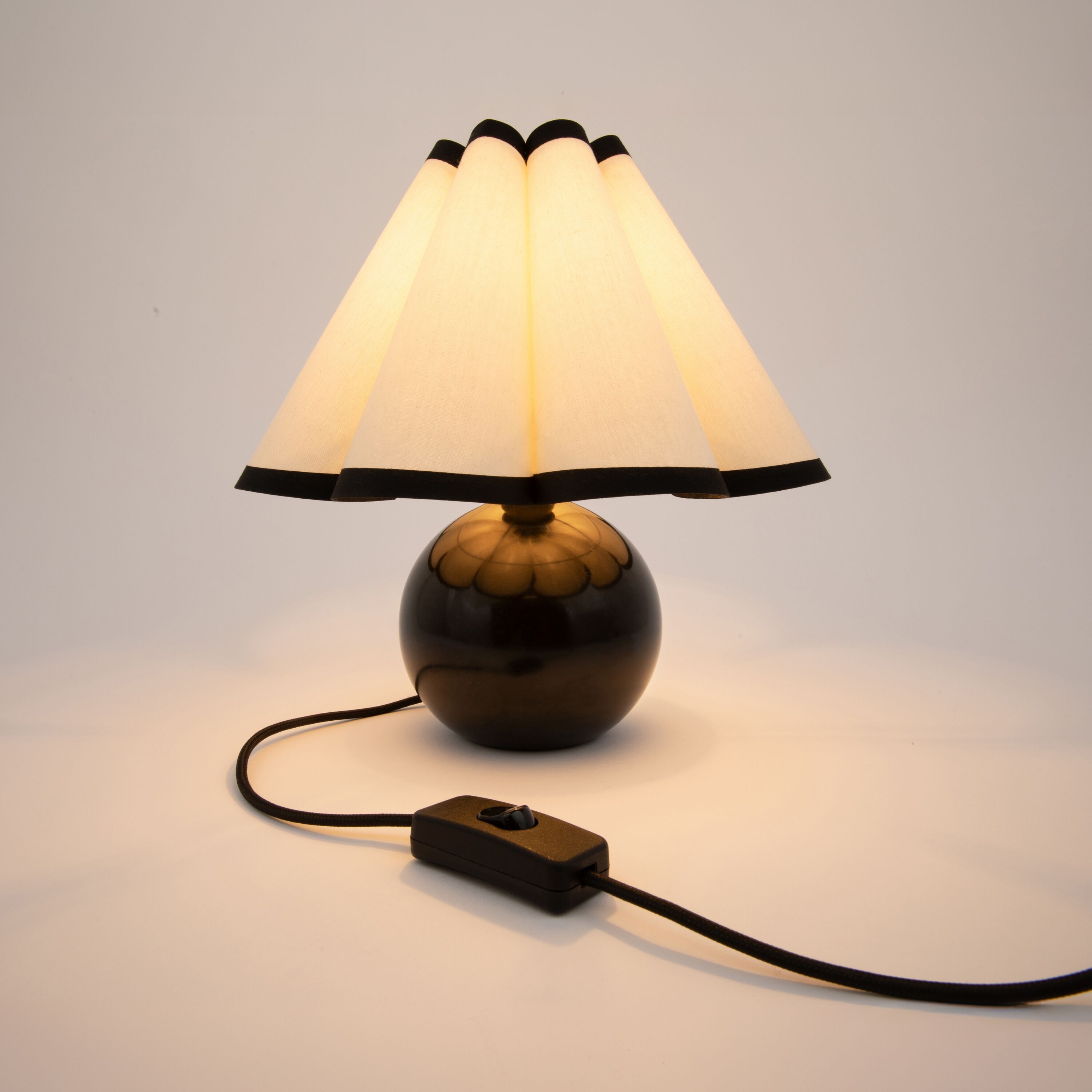 Brightech TL-BLR-BLK Table-Lamps - View #4