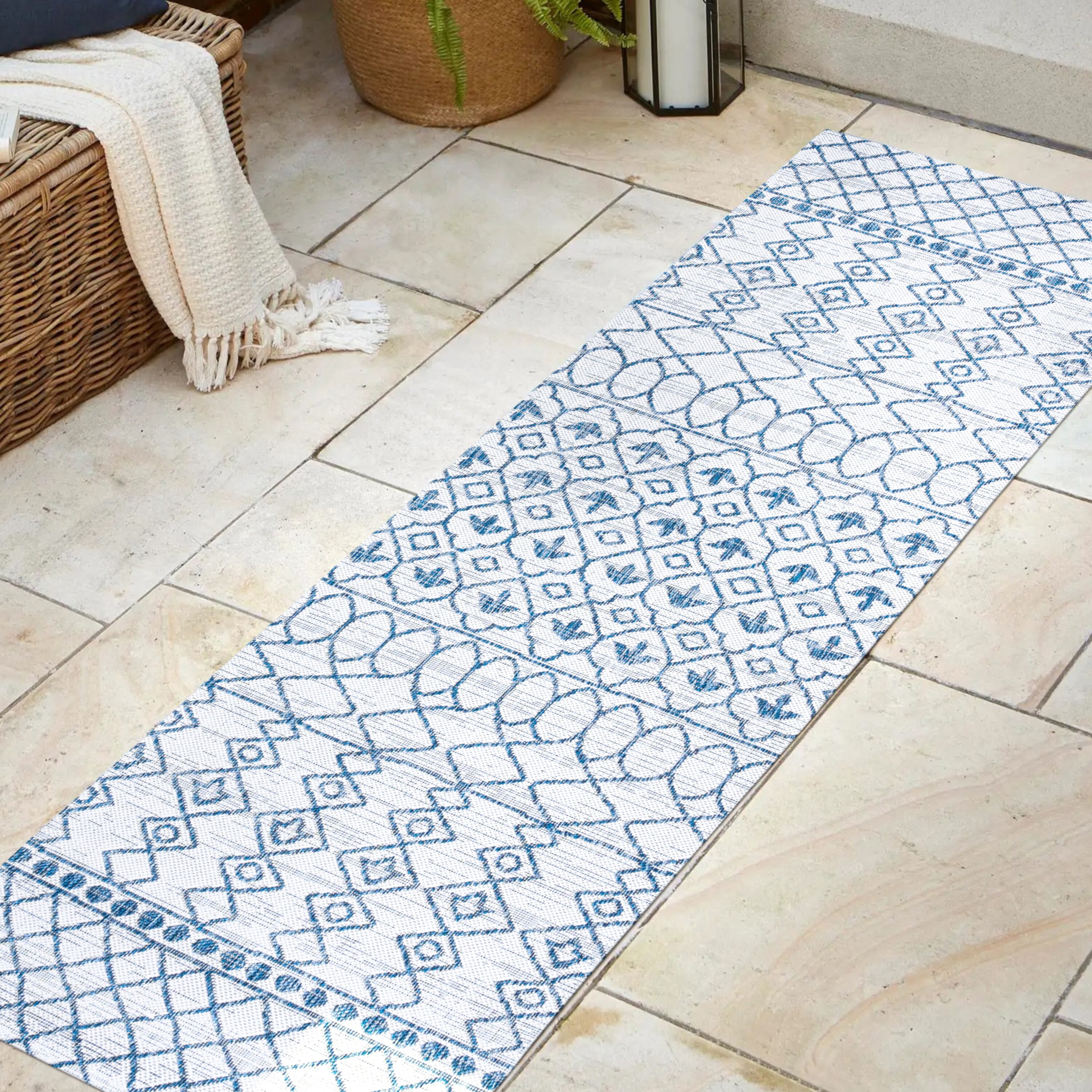 JONATHAN  Y SMB130C-28 rugs - View #4