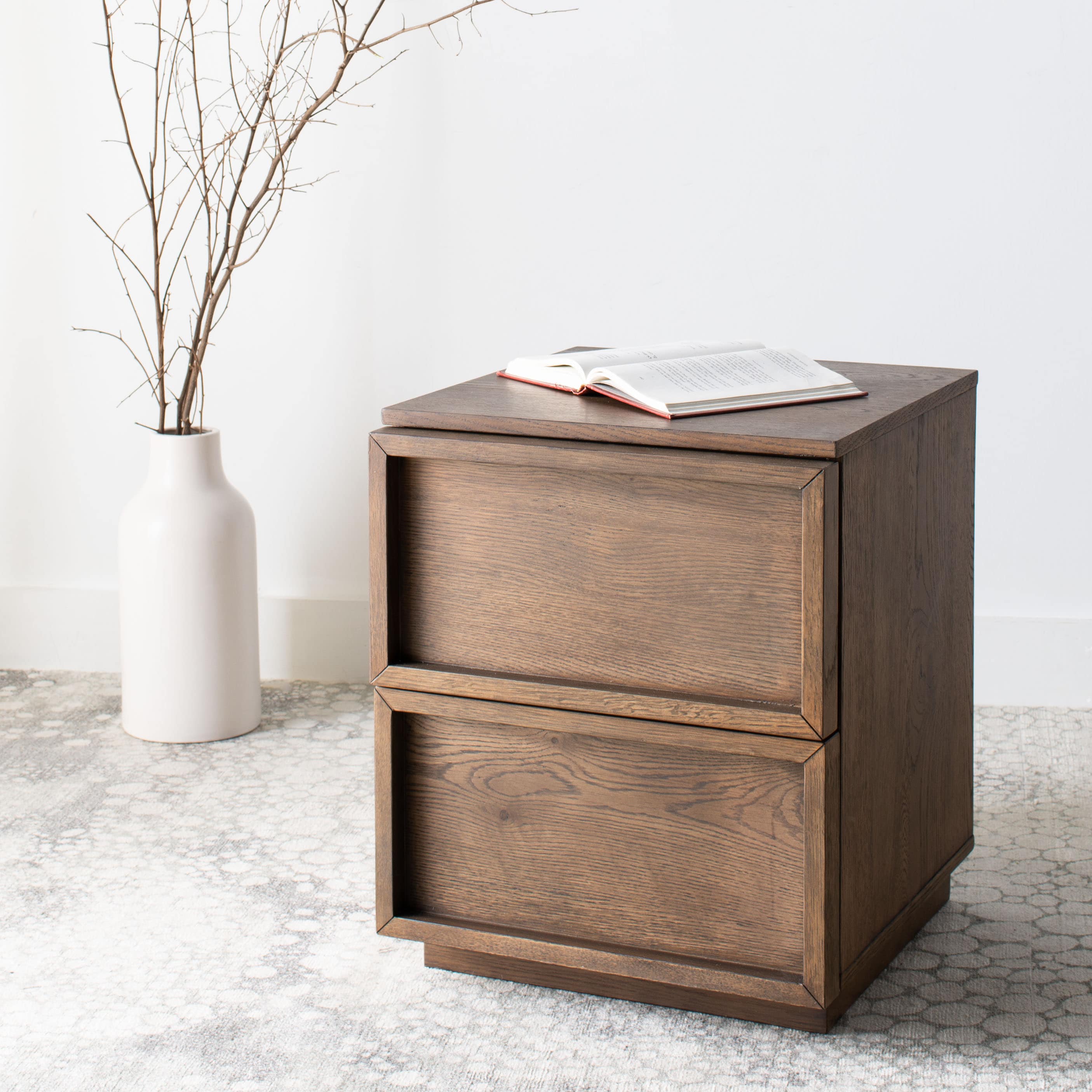  Zeus Traditional Style 2 Drawer Nightstand/ Medium Oak