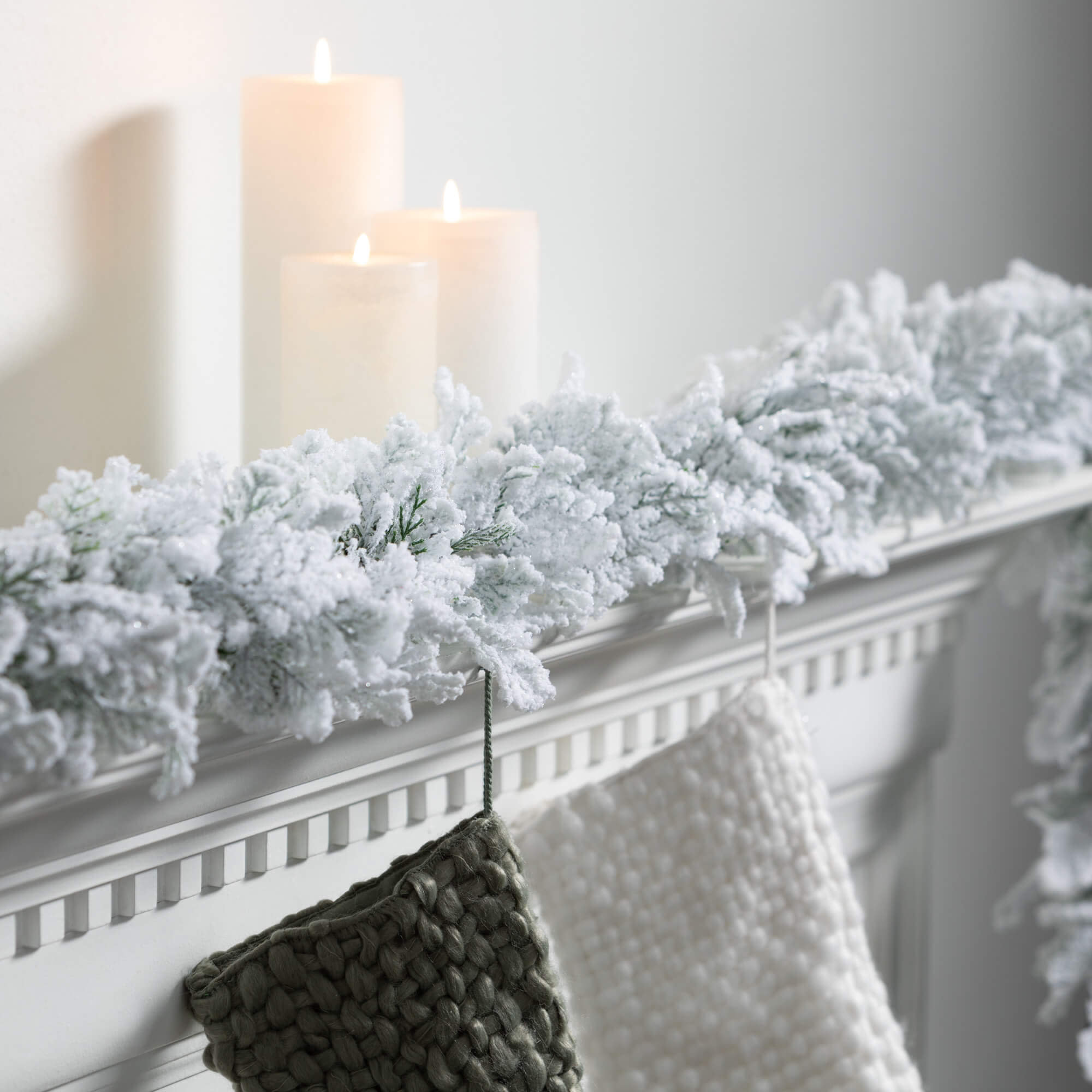 Sullivans GD1530 Artificial-Christmas-Garland - View #5