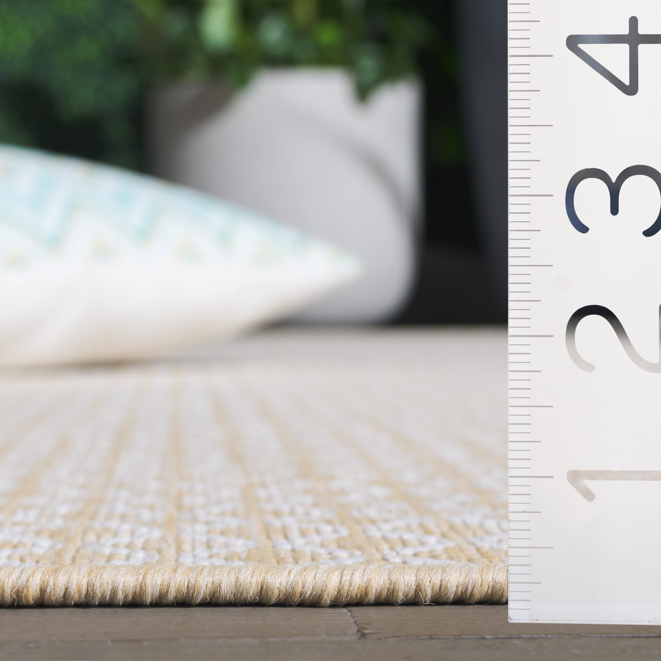 Safavieh TER804B-7SQ rugs - View #3