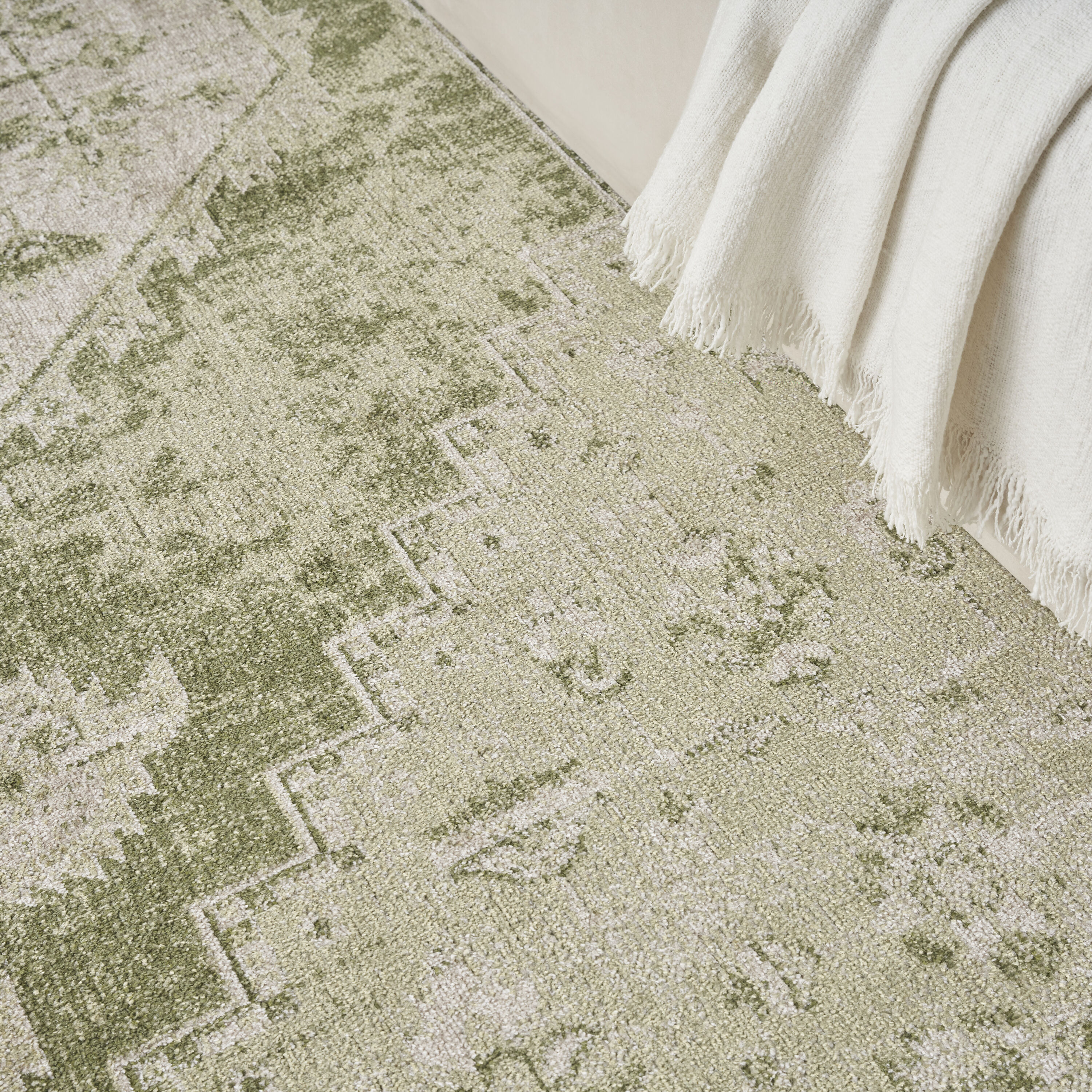 Ivory Green Floral Medallion Machine Washable Area Rug 8x10