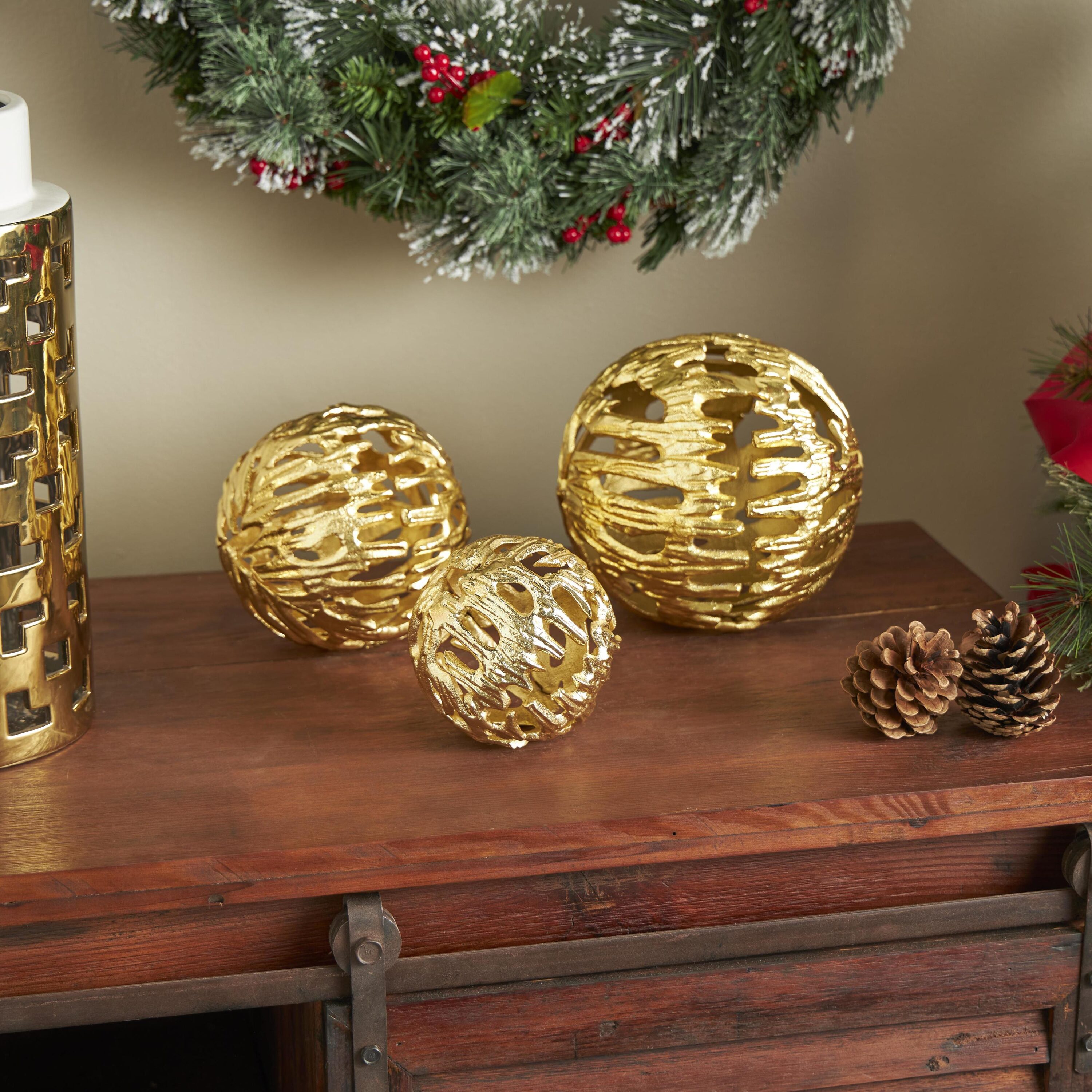 Grayson Lane 822534 3 -Pack Gold Aluminum Modern Decorative object