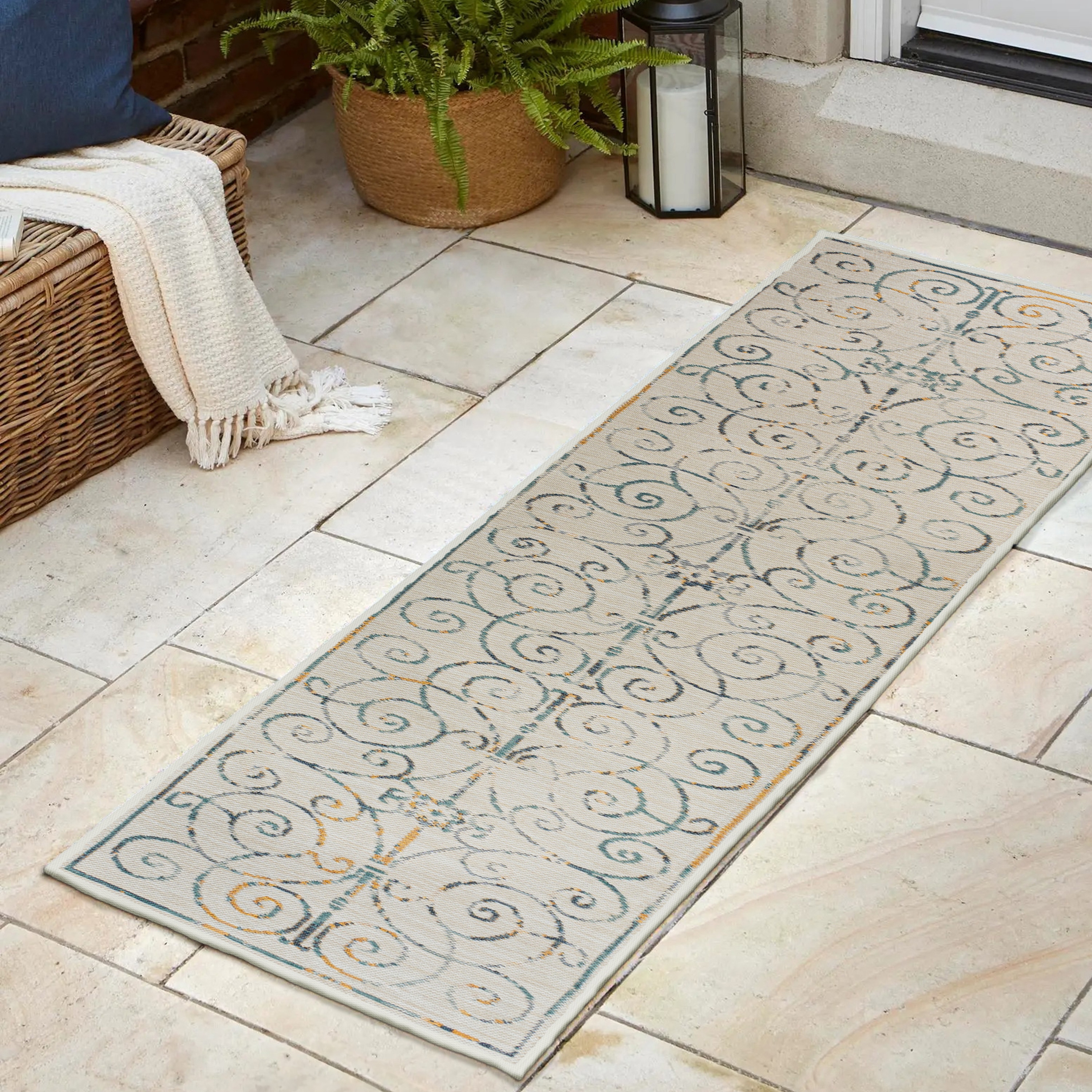 JONATHAN  Y SVH100B-28 Savannah Danae Filigree Scroll Reversible 2 x 8 (ft) Loomed Polypropylene Cream/Navy Rectangular Indoor/Outdoor Trellis Moroccan Runner rug