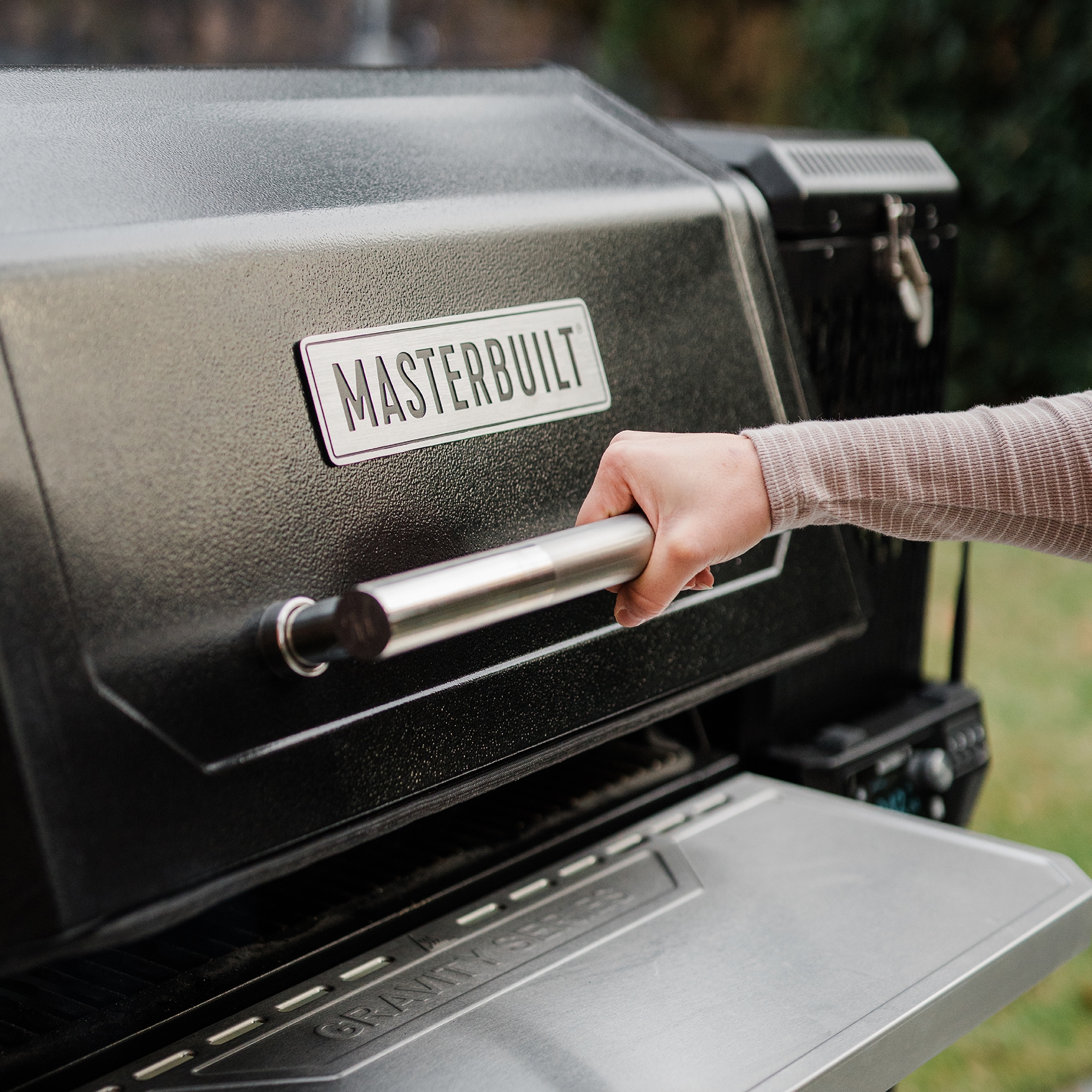 Masterbuilt MB20041223 Charcoal-Grills - View #15