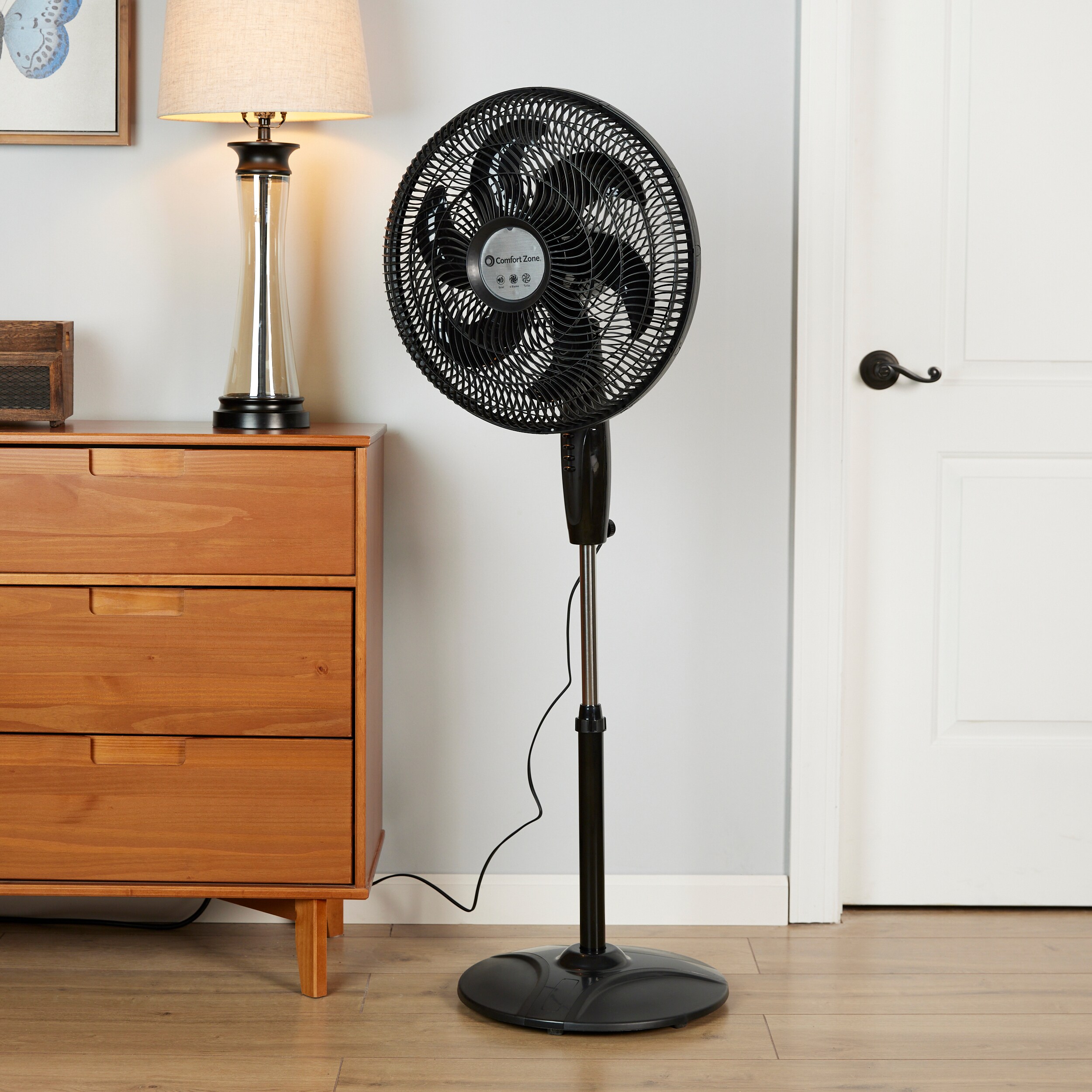 Comfort Zone 18” 3-Speed Oscillating Pedestal Fan with Remote Control,  Adjustable Height, Adjustable Tilt, and Built-in Timer for Auto Shutoff,  Black 