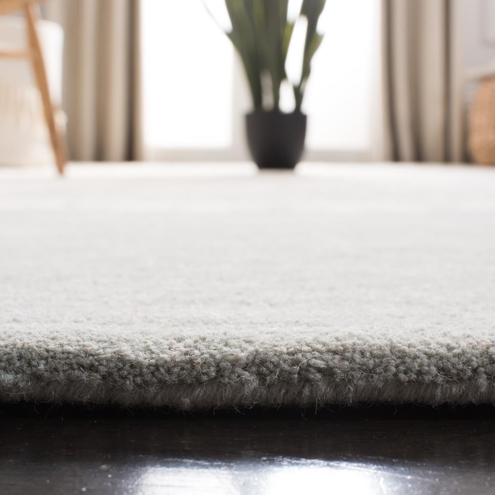 Bella Gray & Ivory 5' x 8' Hand-Tufted Wool Rug