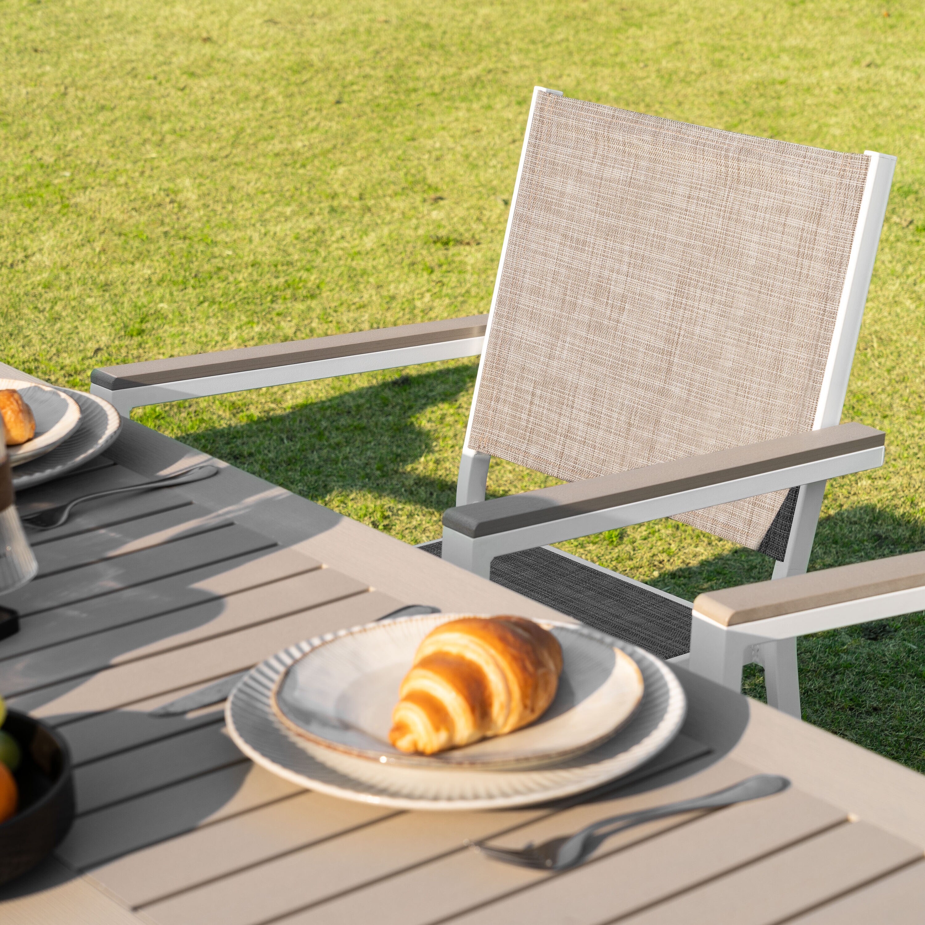 Nuu Garden SID008-T403 Patio-Dining-Sets - View #3