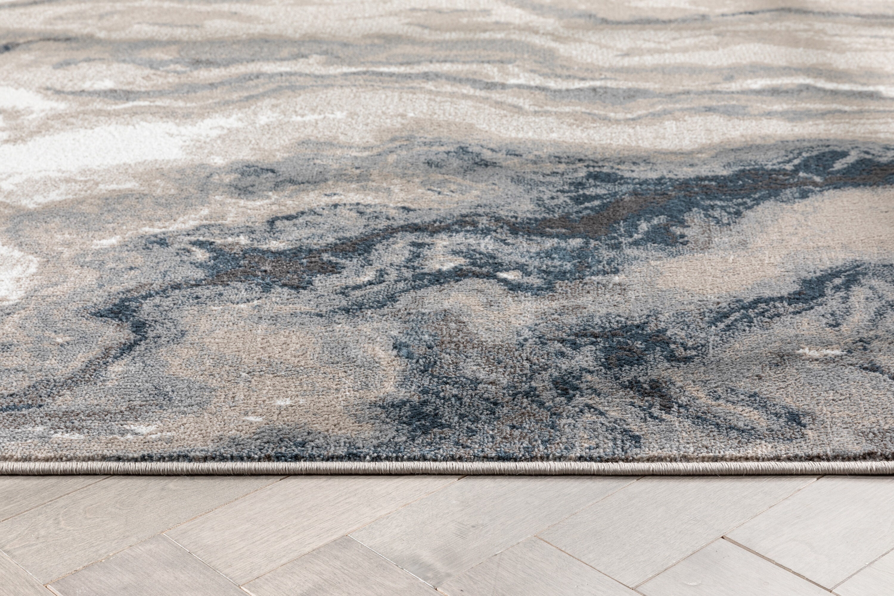 Gray Abstract Synthetic Reversible Area Rug, 3'11" x 5'3"