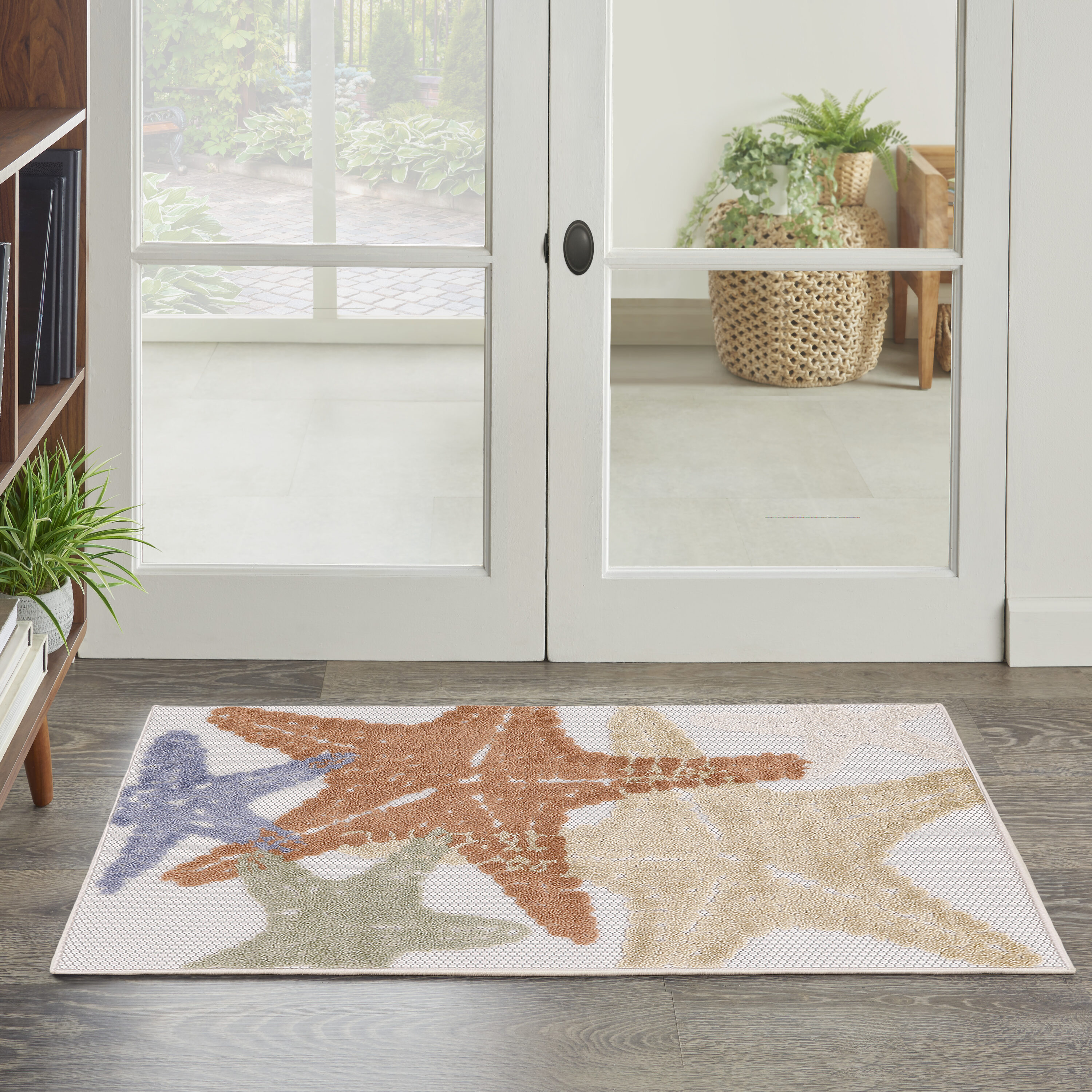 Nourison Home 099446921840 Aloha 3 x 4 (ft) Loomed Polypropylene Ivory Multicolor Rectangular Indoor/Outdoor Animal print Tropical Area rug