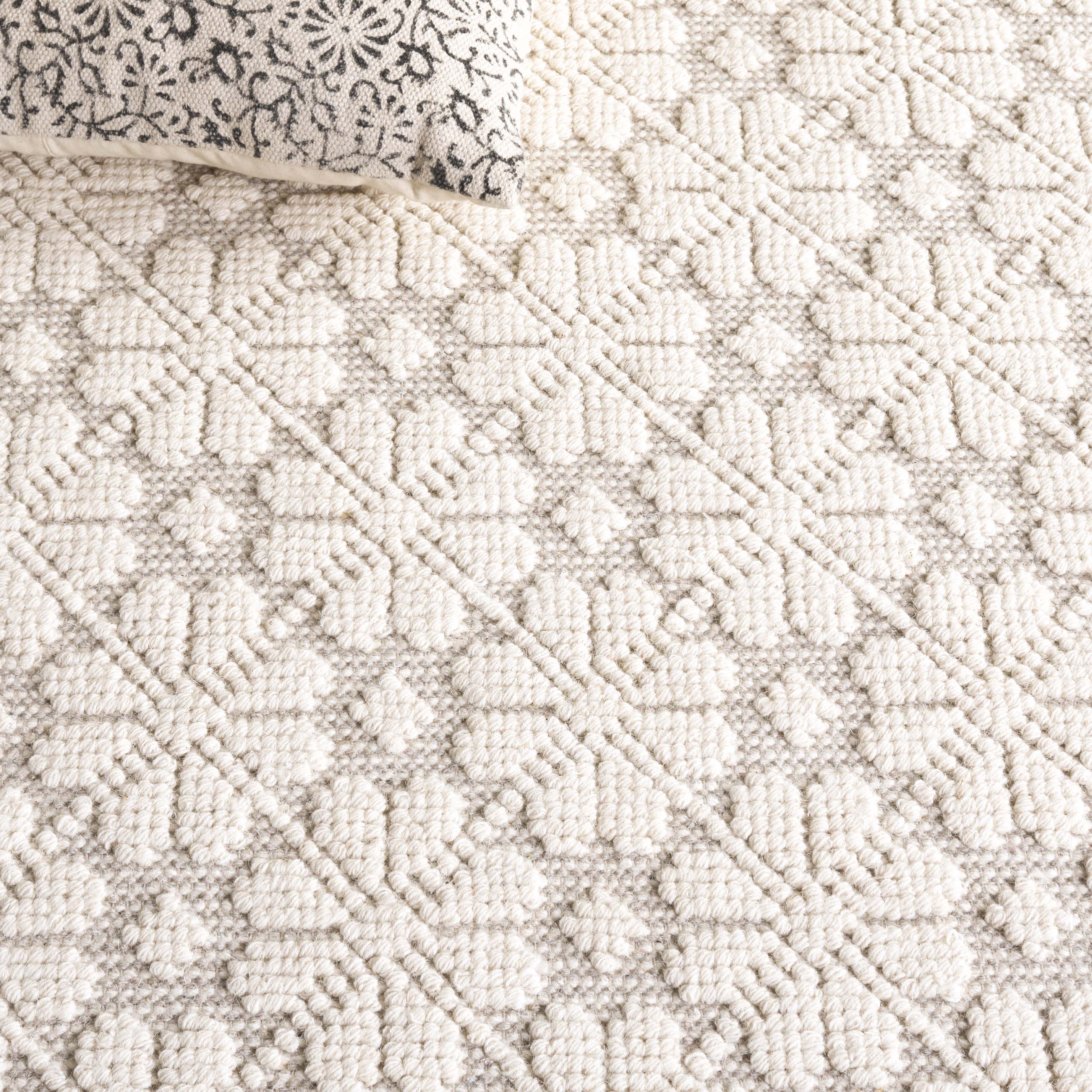 Safavieh VRM303A-212 rugs - View #5