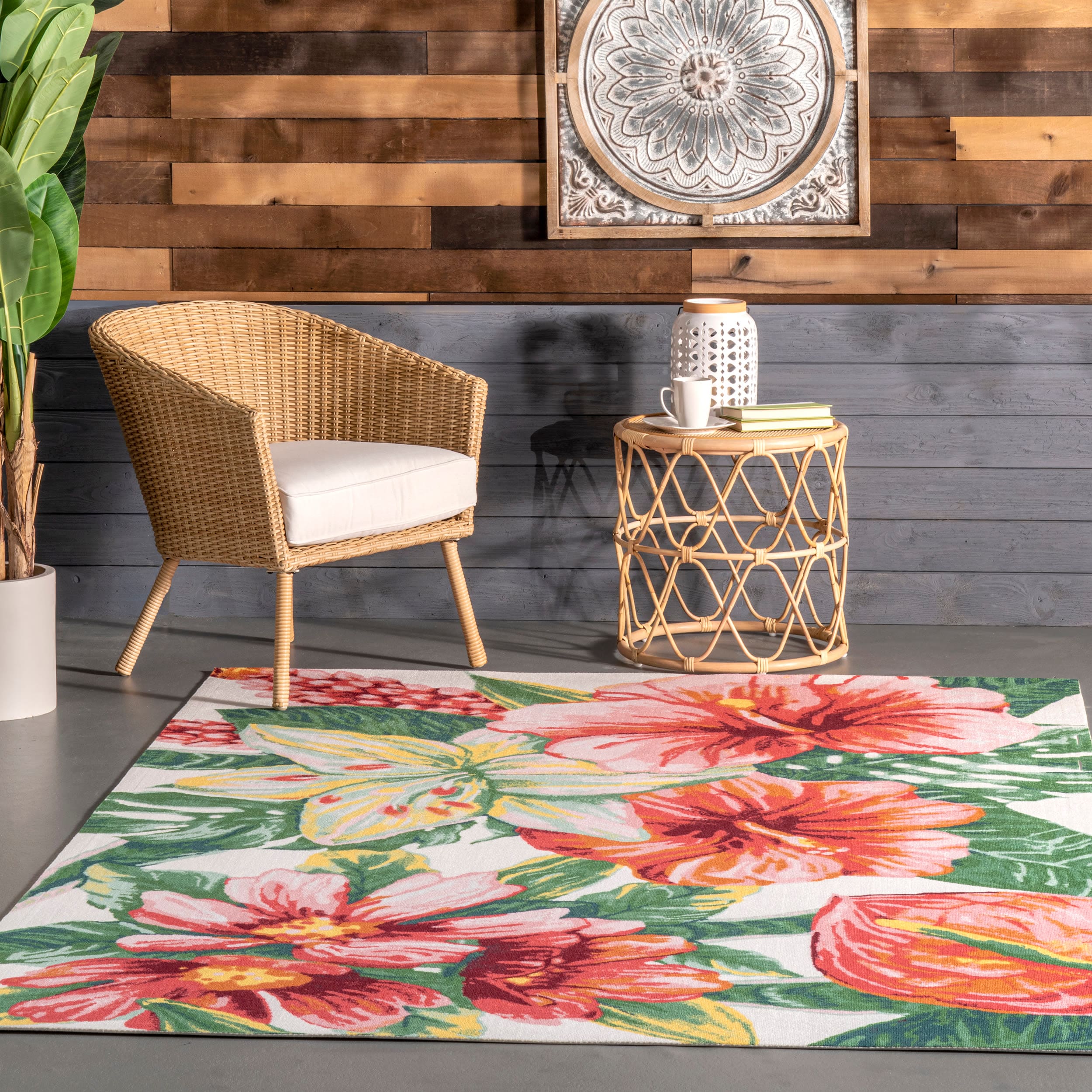Multicolor Tropical Floral 49" Round Synthetic Indoor/Outdoor Rug