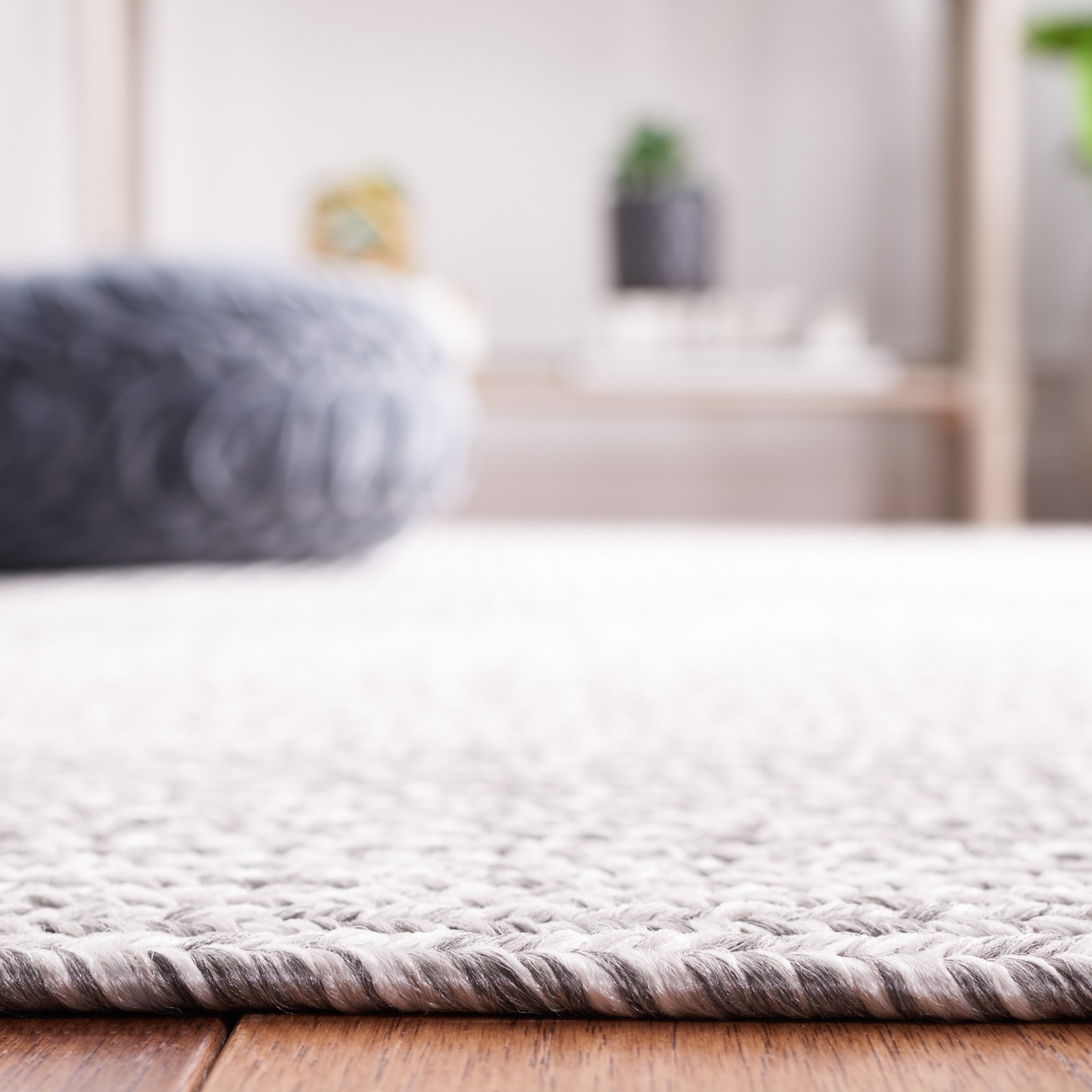 Safavieh BRA220F-4 rugs - View #5