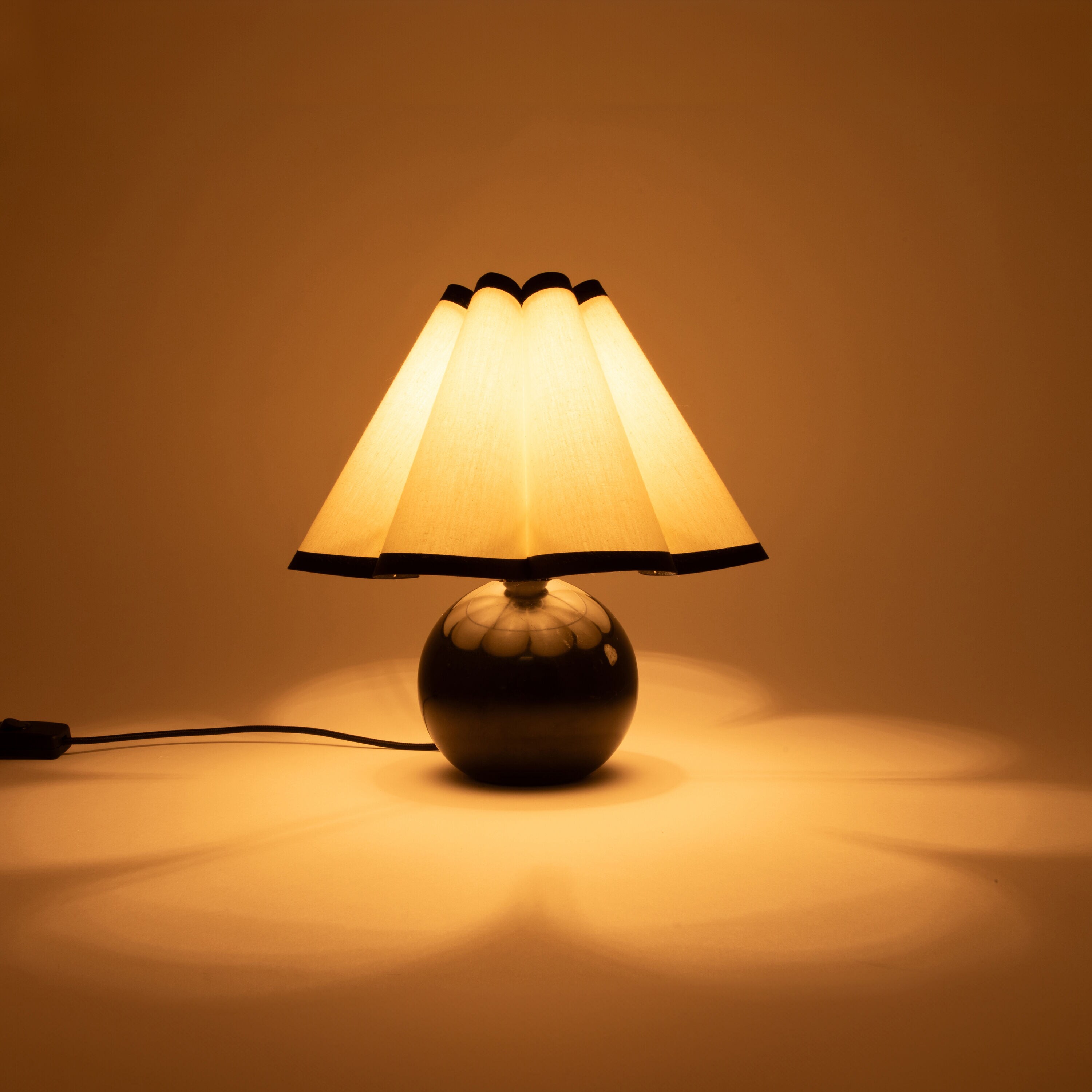 Brightech TL-BLR-BLK Table-Lamps - View #11