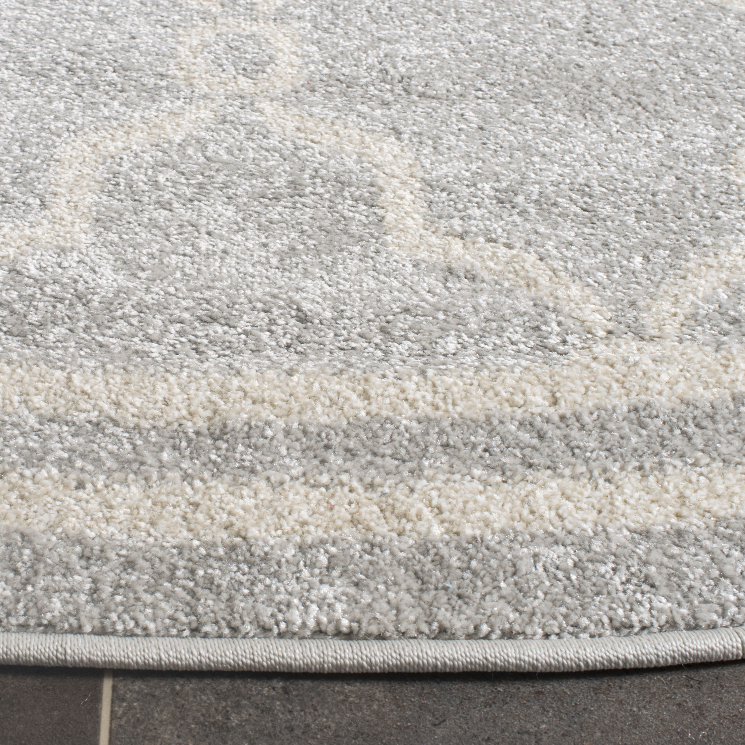 Safavieh AMT414B-9R rugs - View #3