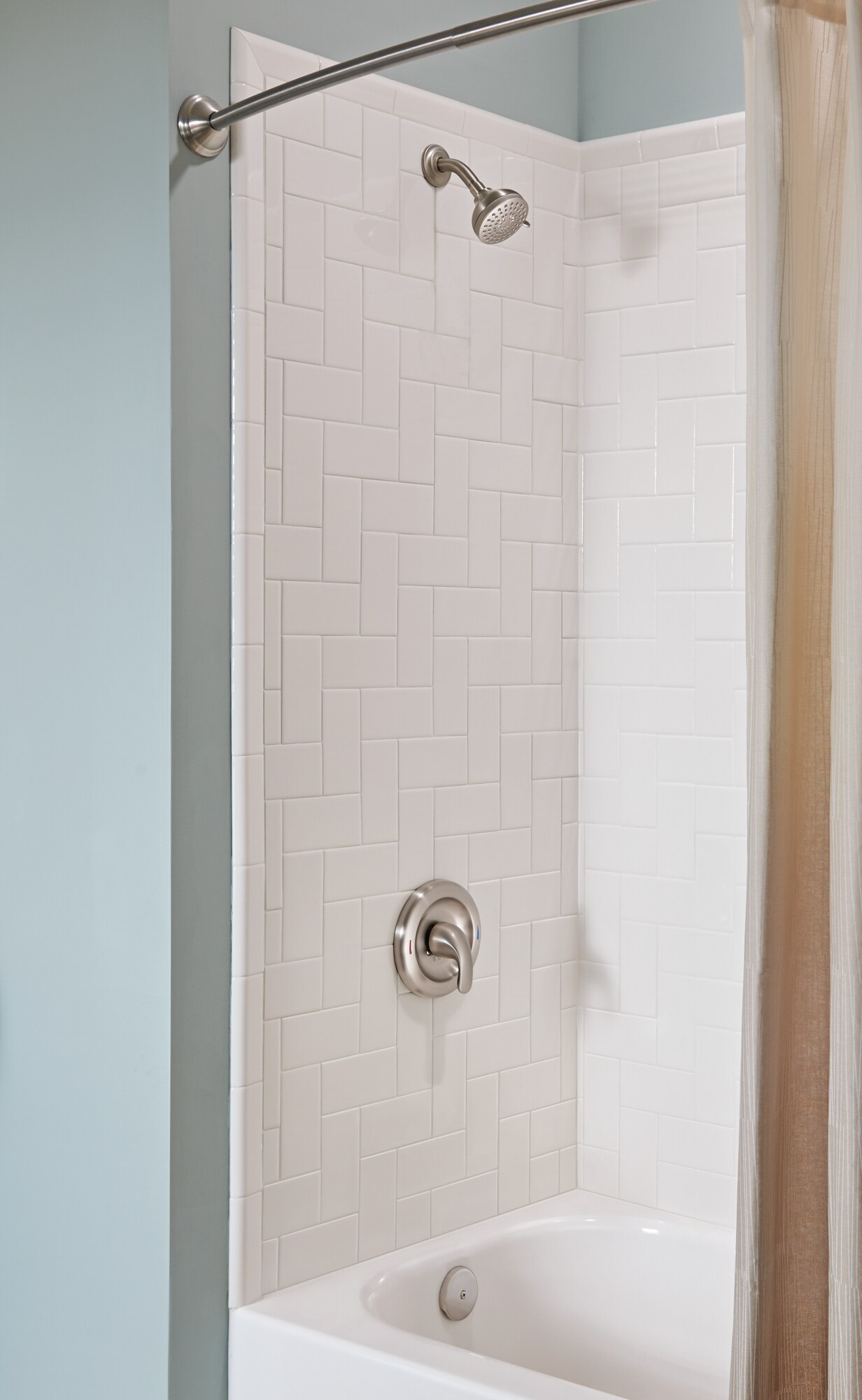 Moen 23027EPSRN Fixed-Showerhead - View #2
