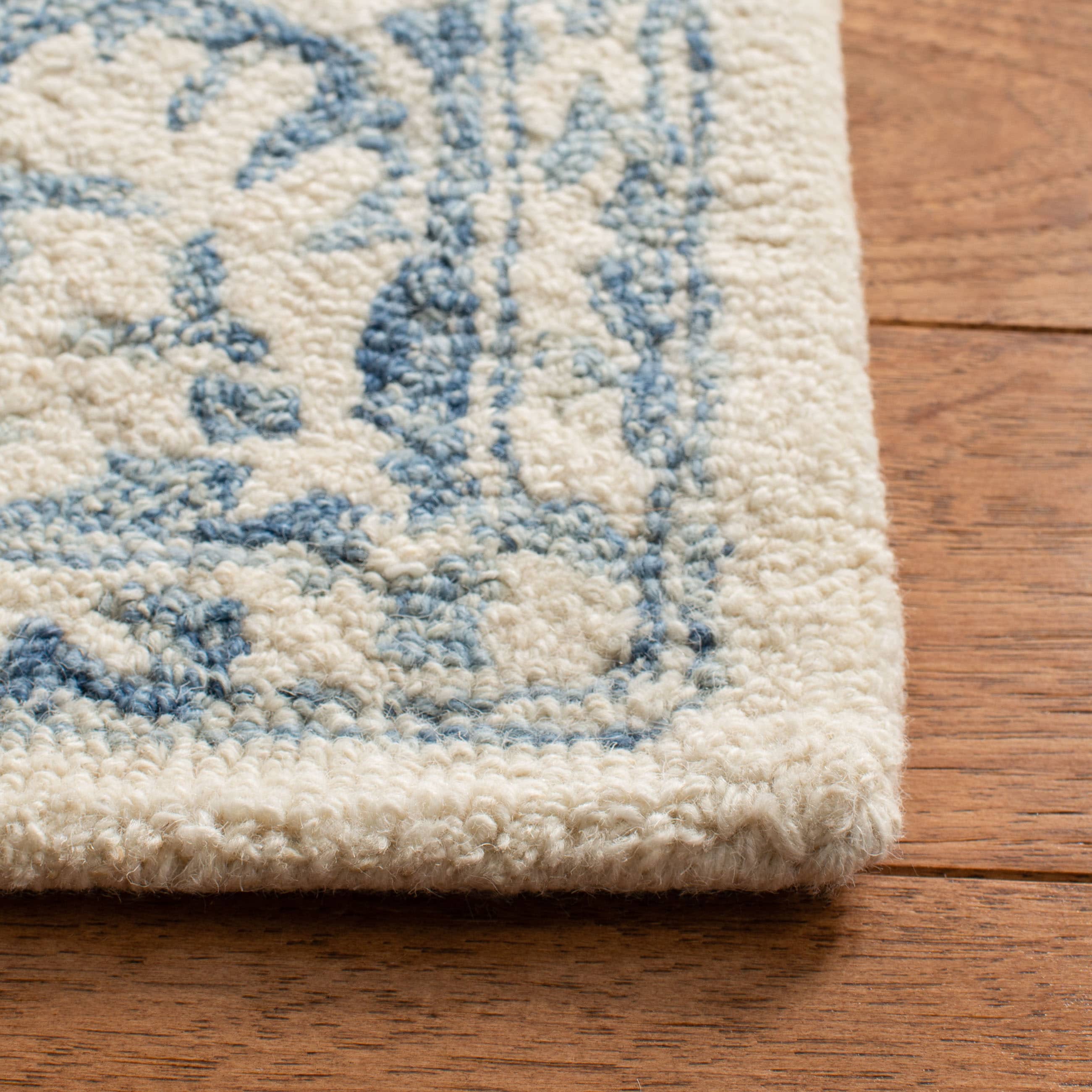 Elegant Ivory Floral Hand-Tufted Wool Runner Rug