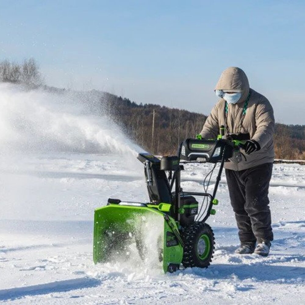 26 Inch Wide Snow Blowers at
