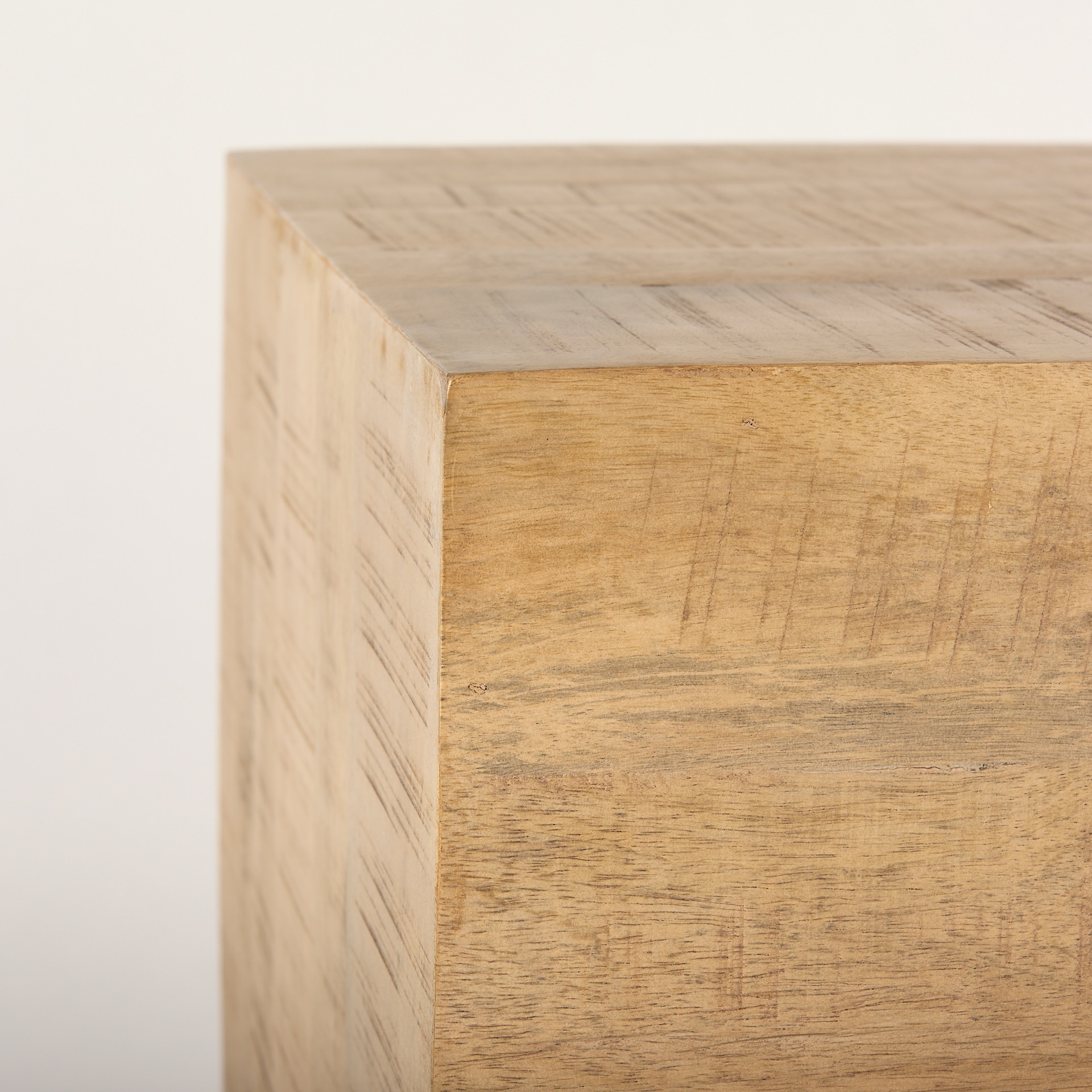 Mercana 70124 End-Tables - View #5