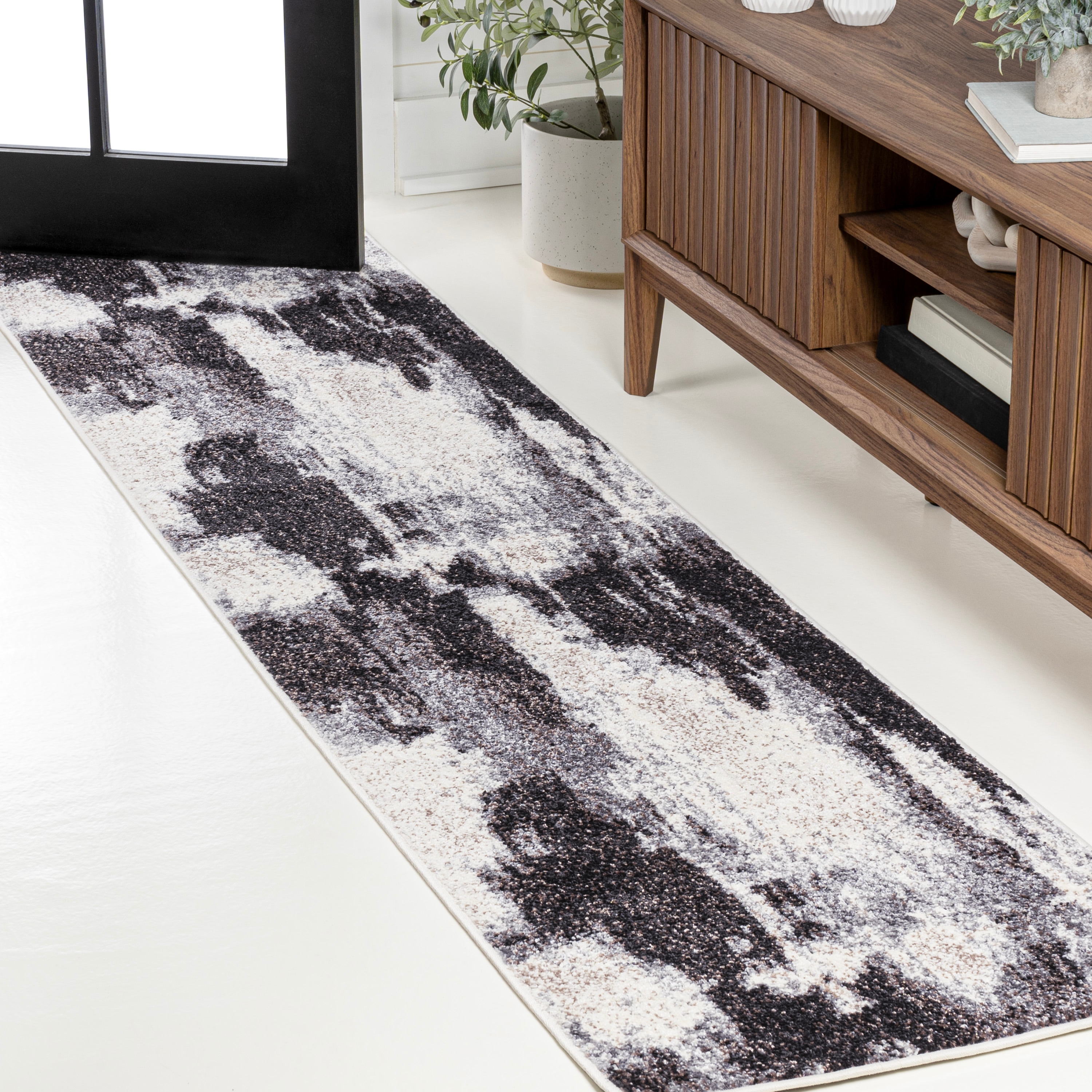 JONATHAN  Y SEU302C-28 SUPERSOFT Zoe Abstract Marble 2 x 8 (ft) Loomed Polypropylene Charcoal/Cream Rectangular Indoor Abstract Bohemian/Eclectic Runner rug