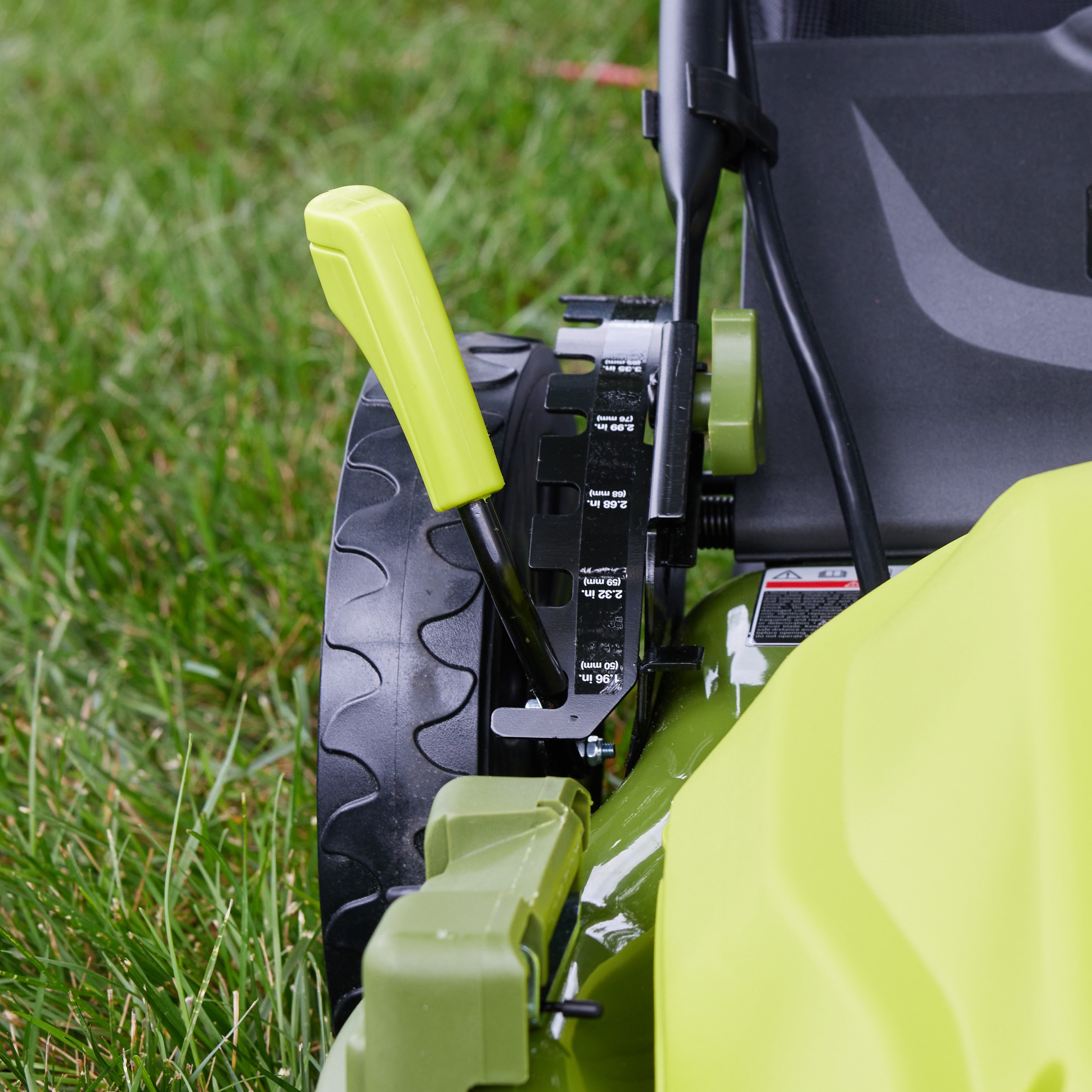 Electric Lawn Mowers at