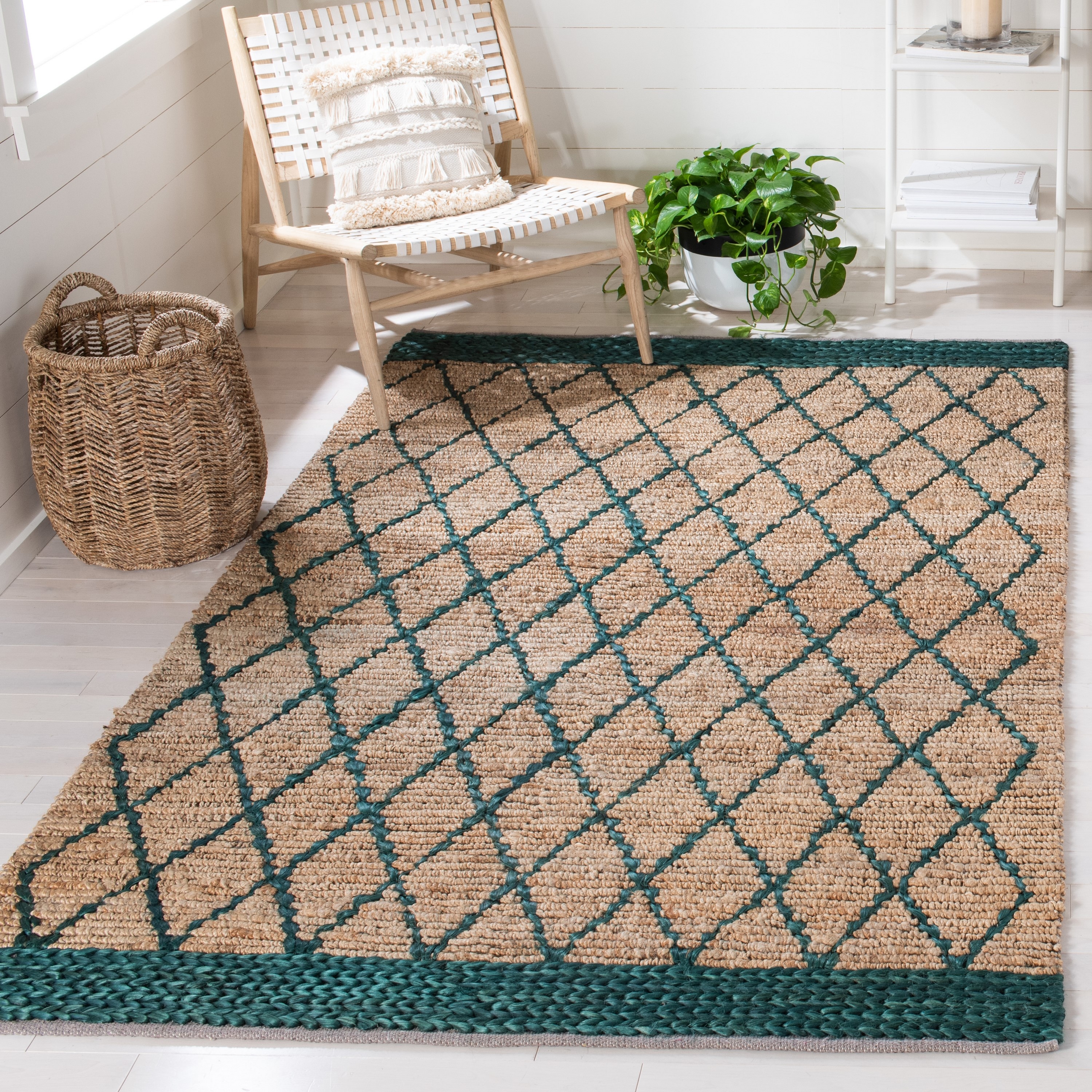Safavieh NF951X-9 Natural Fiber Jensen 9 x 12 (ft) Loomed Jute Natural/Dark Green Rectangular Indoor Geometric Bohemian/Eclectic Area rug