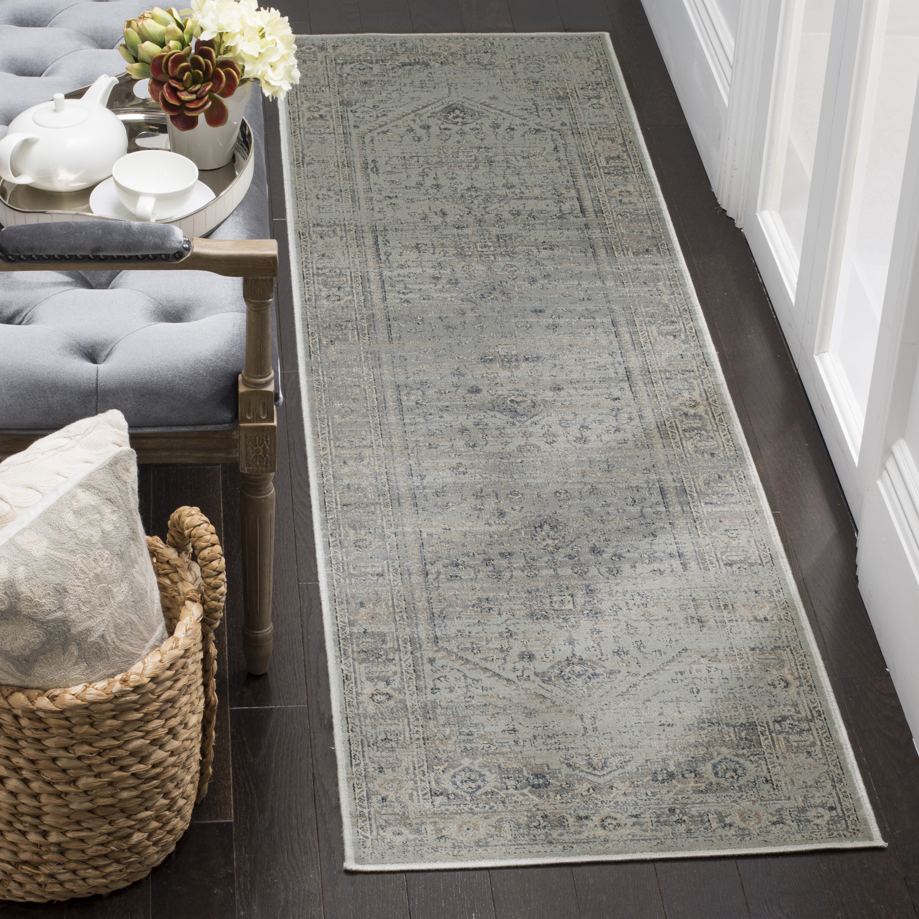 Safavieh VTG123-7662-28 Vintage Sirenz 2 x 8 (ft) Loomed Synthetic Light Blue Rectangular Indoor Distressed/Overdyed Oriental Runner rug
