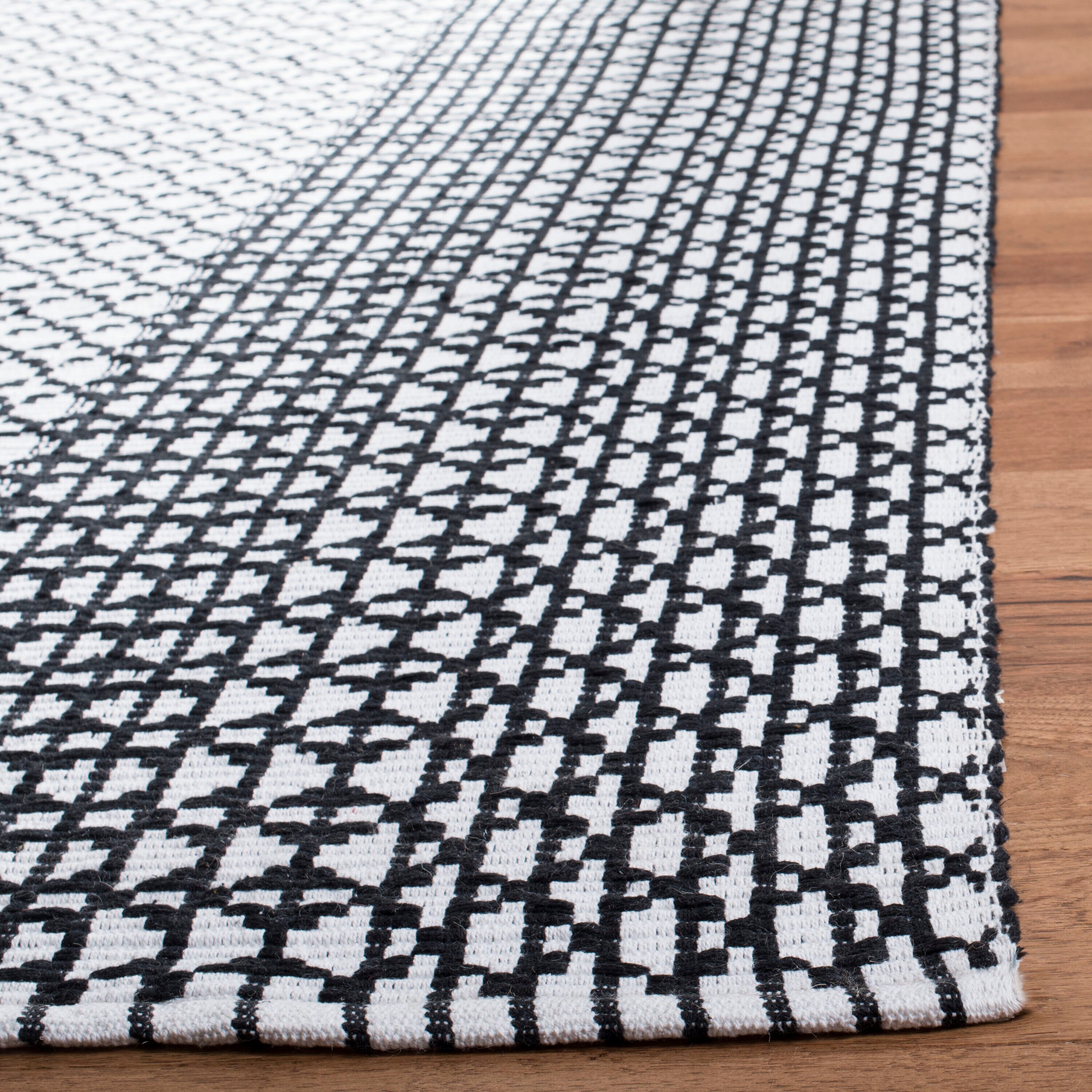 Safavieh MTK617Z-8 rugs - View #3