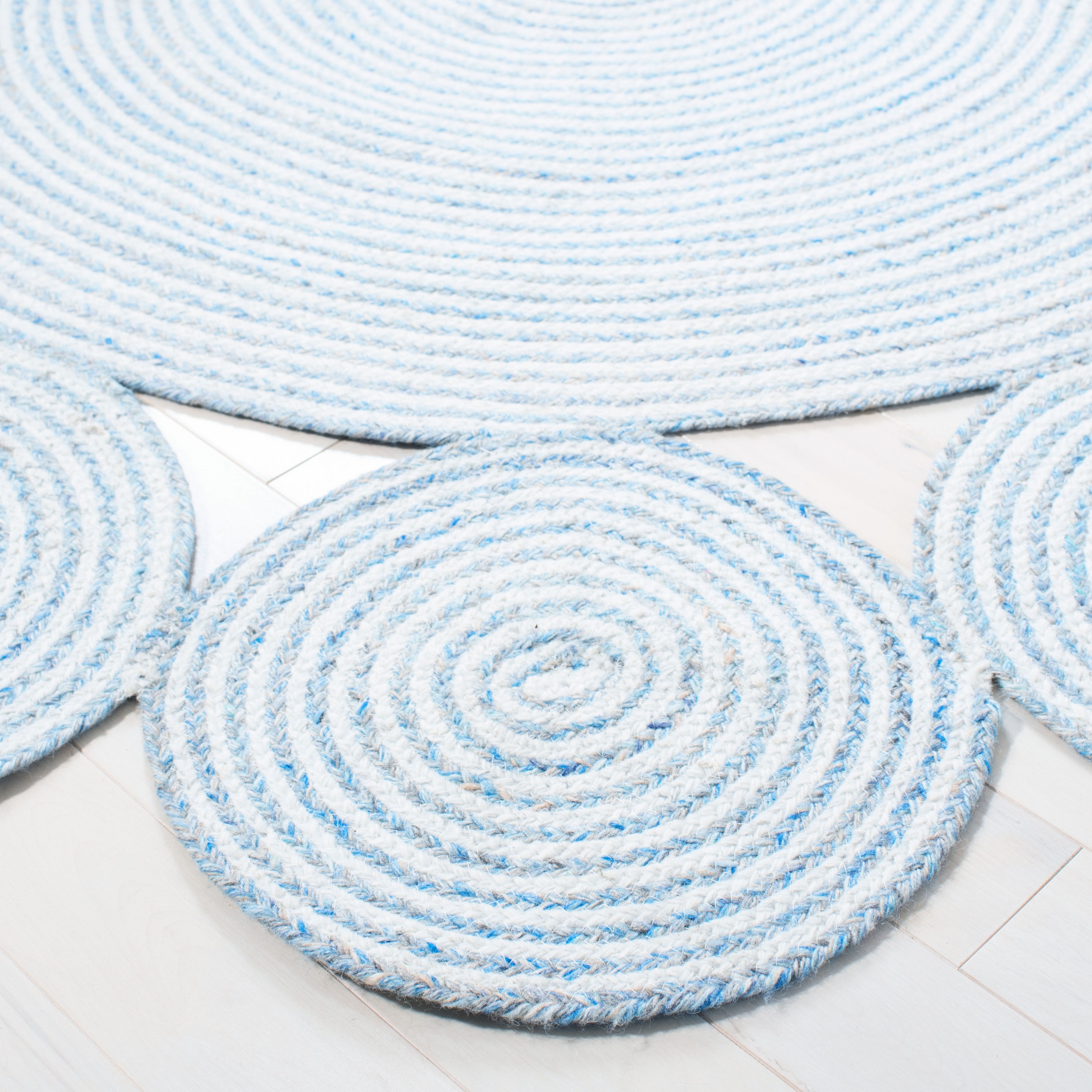 Safavieh CAP230M-4R rugs - View #3
