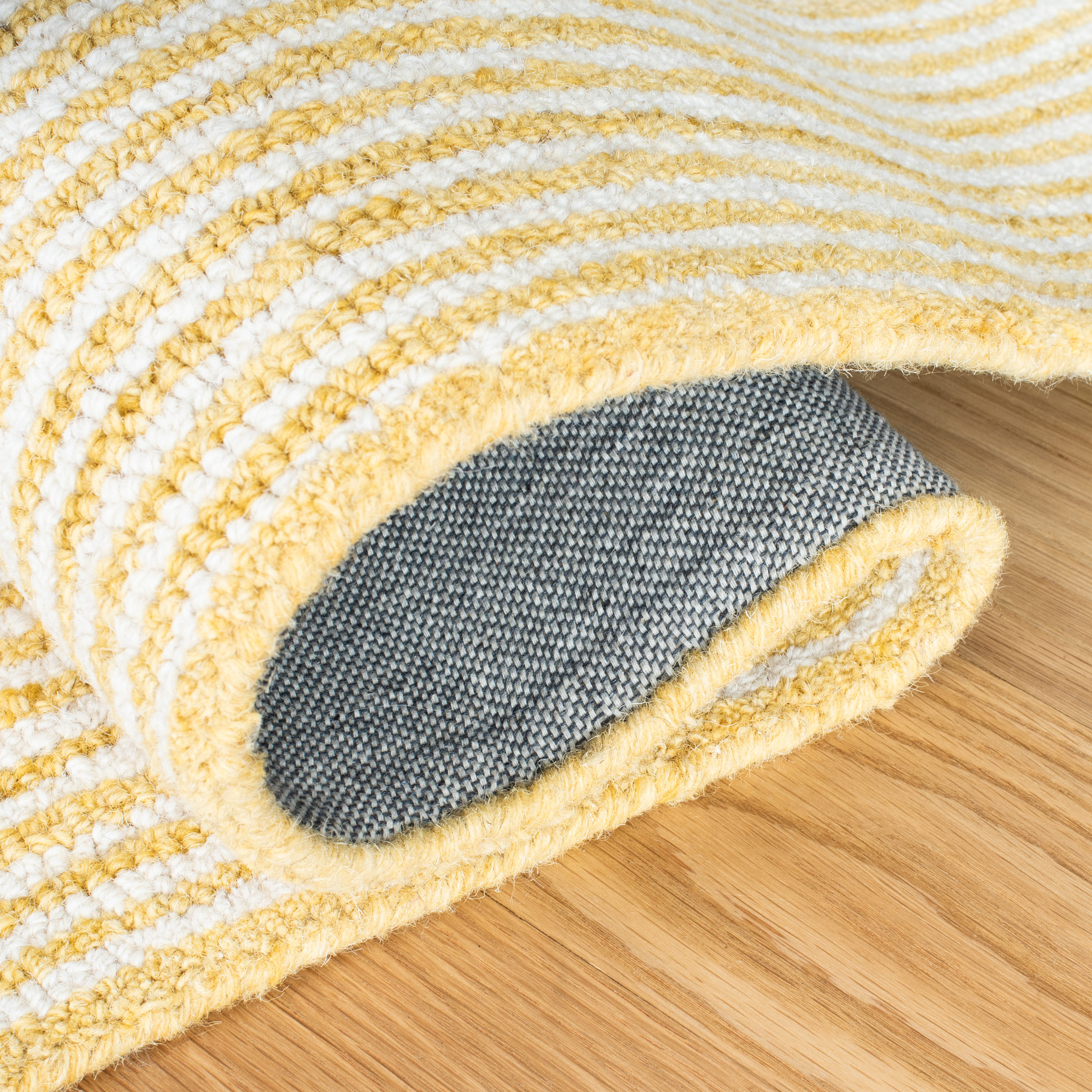 Ivory and Yellow Hand-Tufted Wool Area Rug 3' x 5'