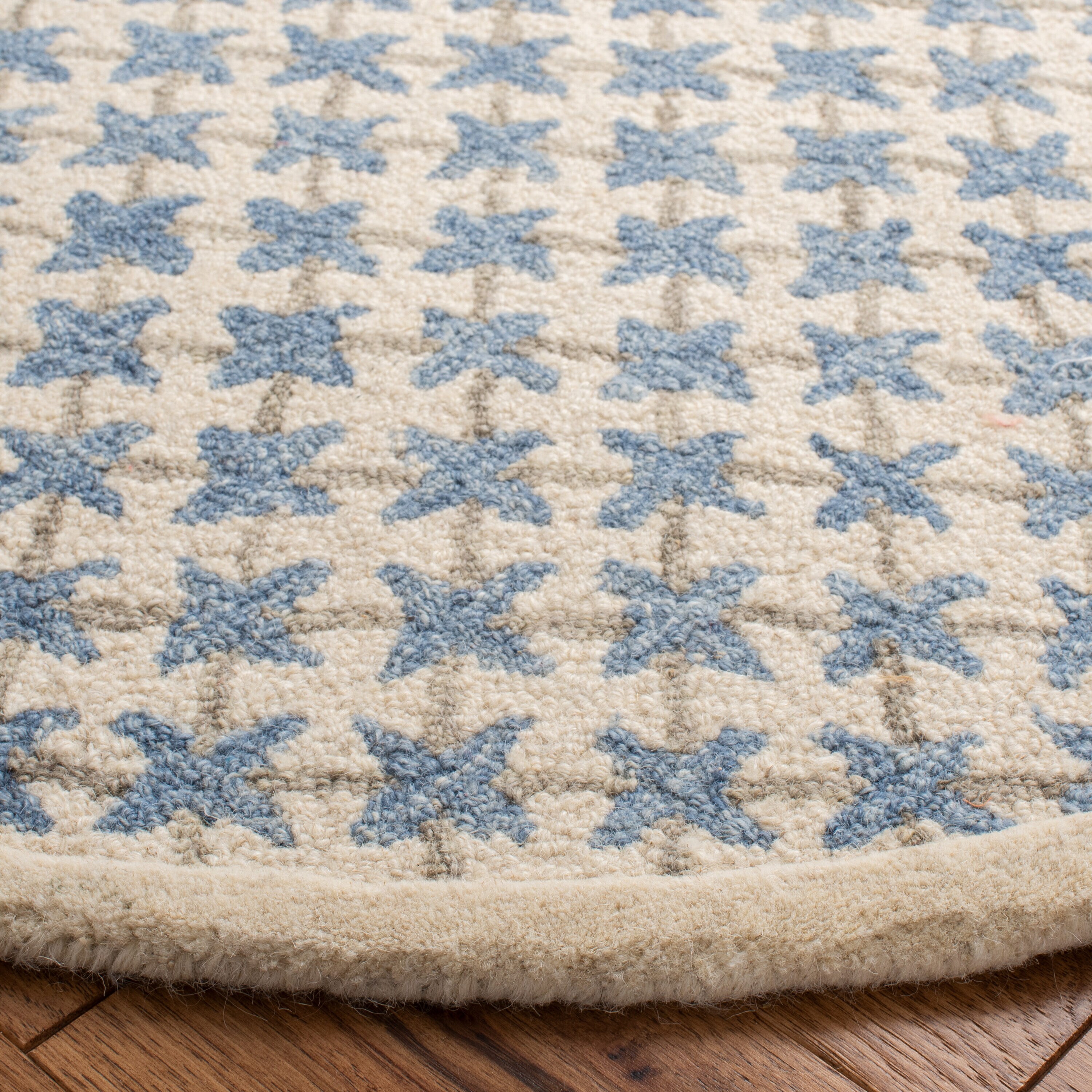 Safavieh NOV106A-5R rugs - View #3