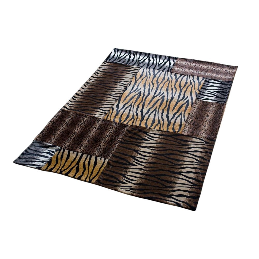 Slickblue 50 x 70 Inch Micro Fleece Faux Fur Blanket Brown Plush Back (22.5 oz Down Alternative Filling) for Bed Couch Living Room Office Travel Use