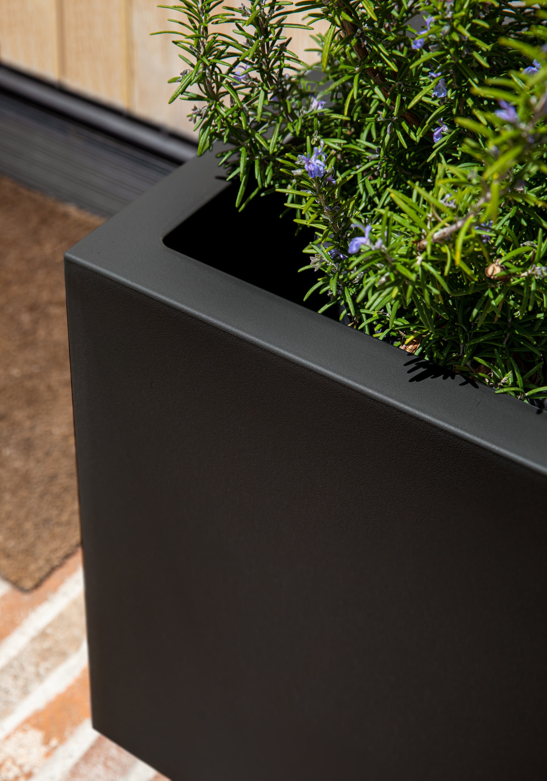 Veradek CUVMEDB Planter-Window-Box - View #5