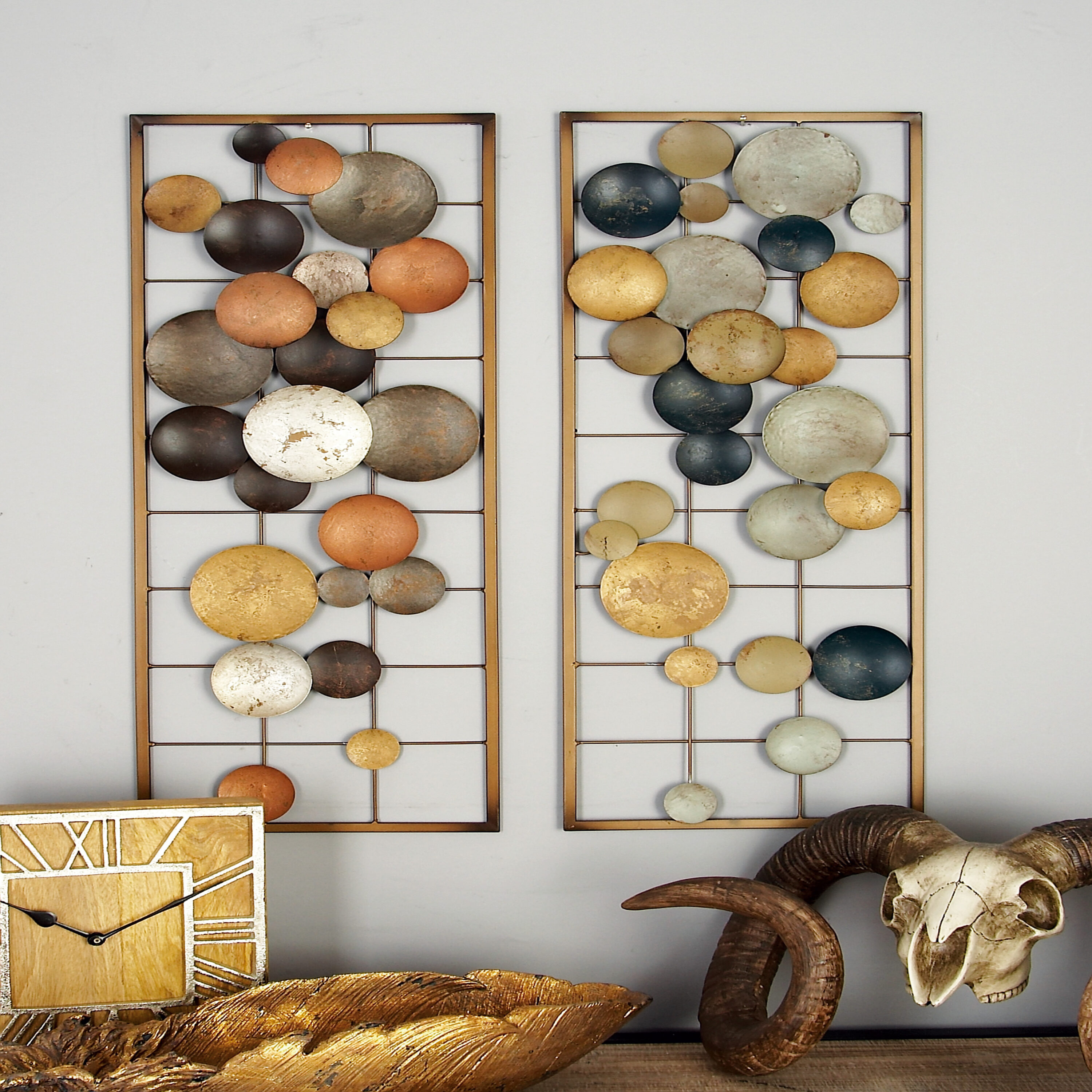 Grayson Lane 23477 29-Inches H Metal Overlapping Round Cutouts Abstract Wall sculpture