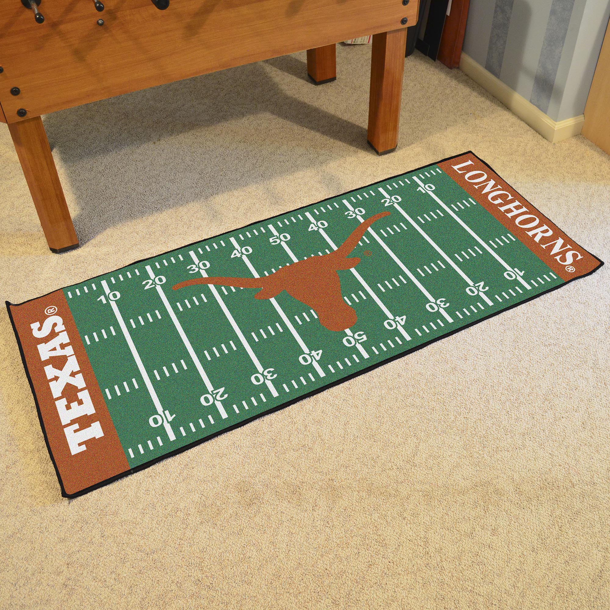 FANMATS NCAA Field Runner 2 x 6 Green Indoor Stripe Runner Rug in the ...