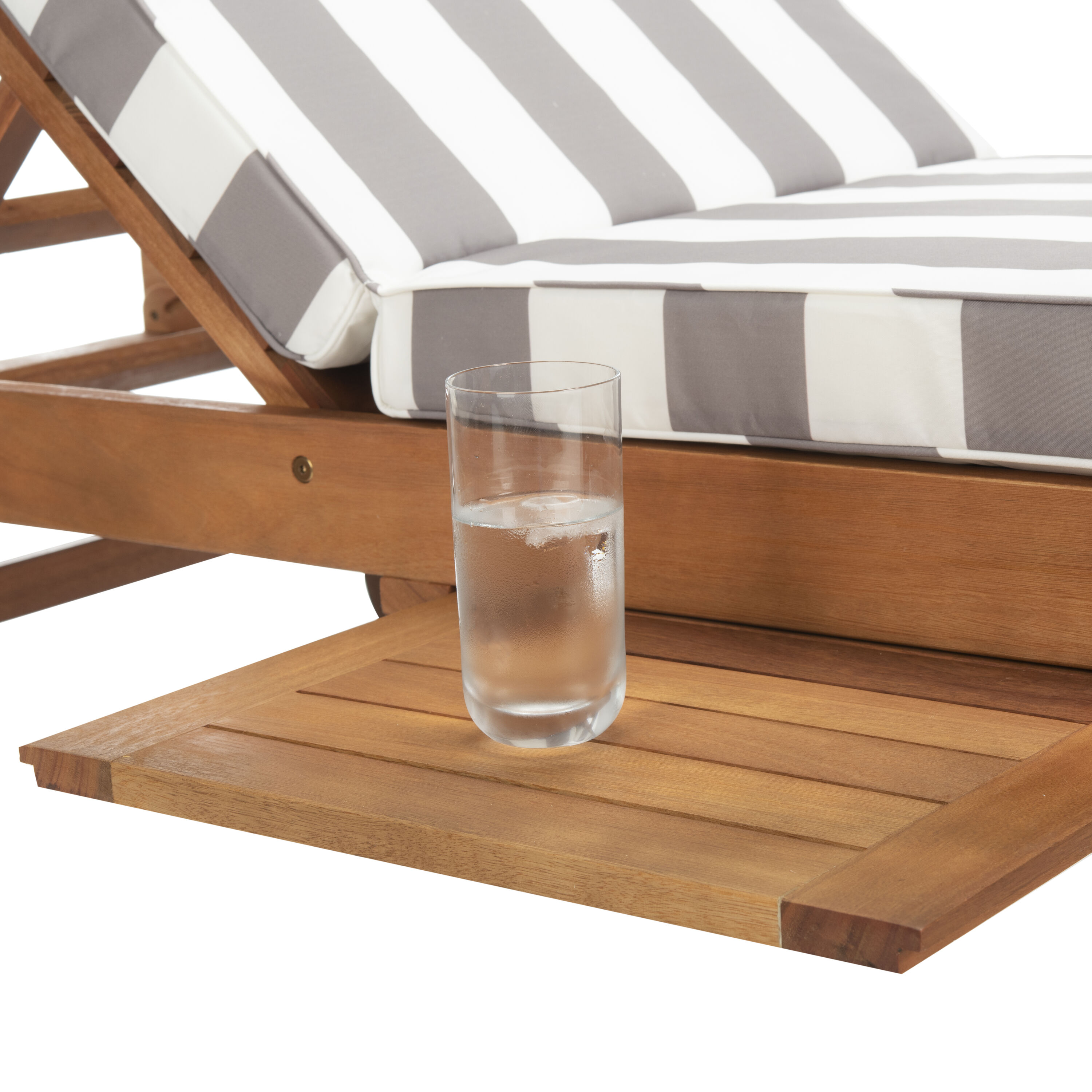 Safavieh PAT7022E Patio-Chairs - View #3